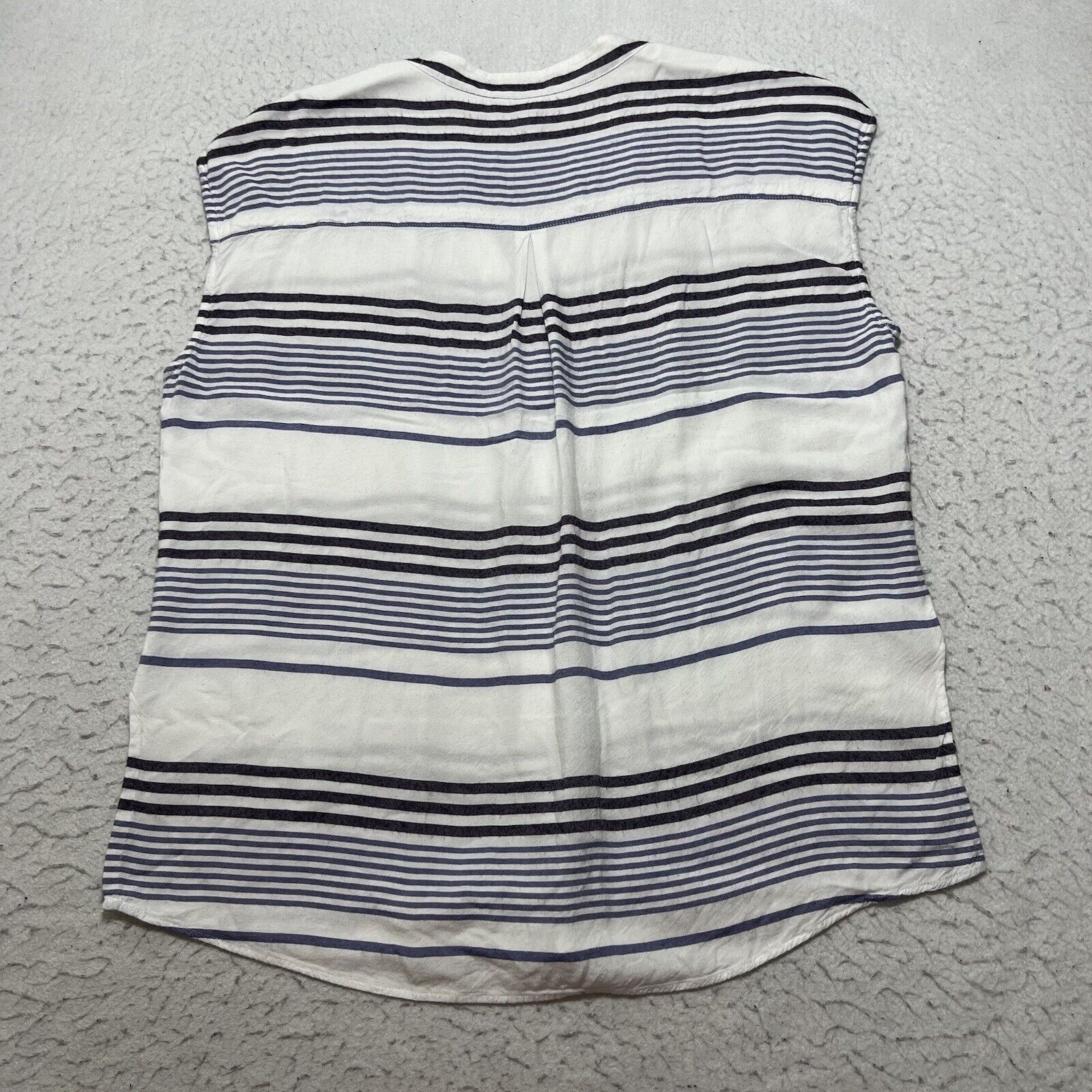 Nordstrom Kut From The Kloth Button Up Blue + White Striped Top Size L / US 10 / IT 46 - 8 Thumbnail