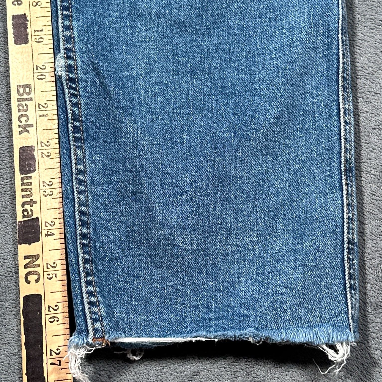 Vintage VINTAGE We The Free Jeans Womens 30 Blue CRVY High Rise Vintage Straight Raw Hem Denim Size 30" / US 8 / IT 44 - 5 Thumbnail