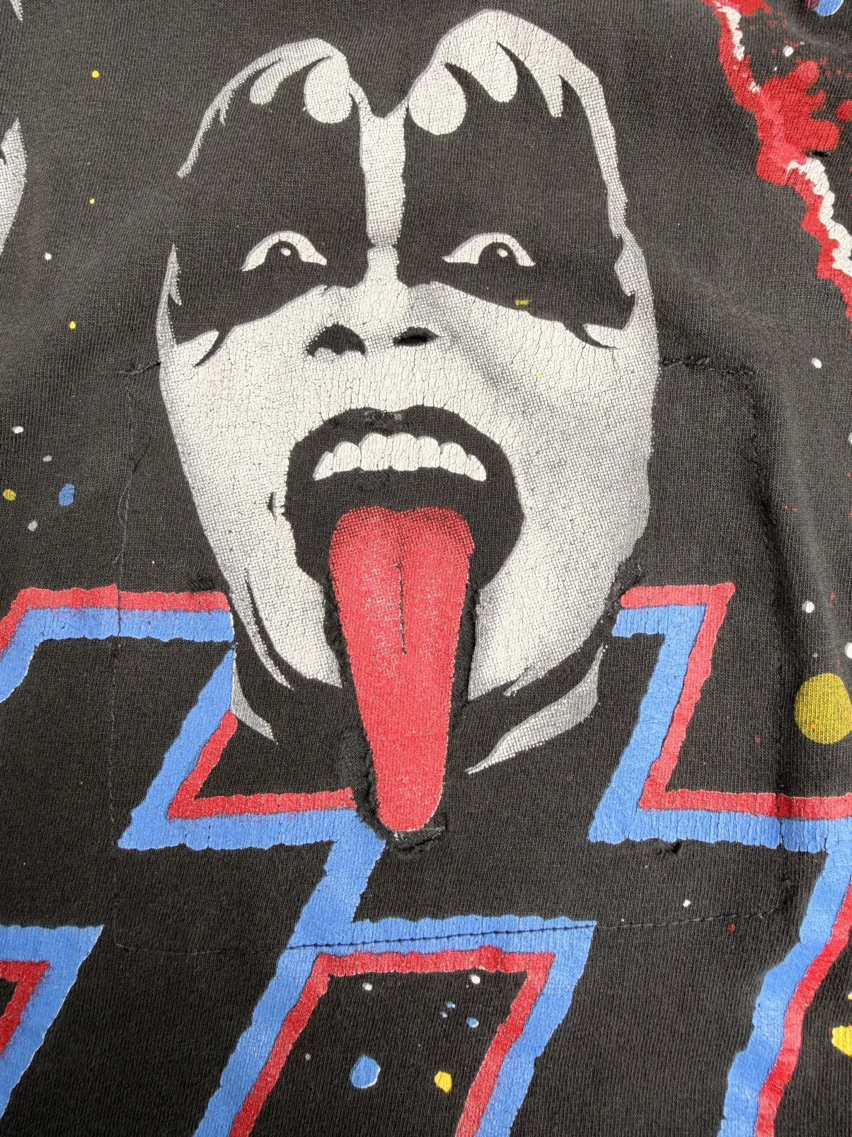 Band Tees Vintage 1992 KISS AOP Band T-Shirt Size US XL / EU 56 / 4 - 6 Thumbnail