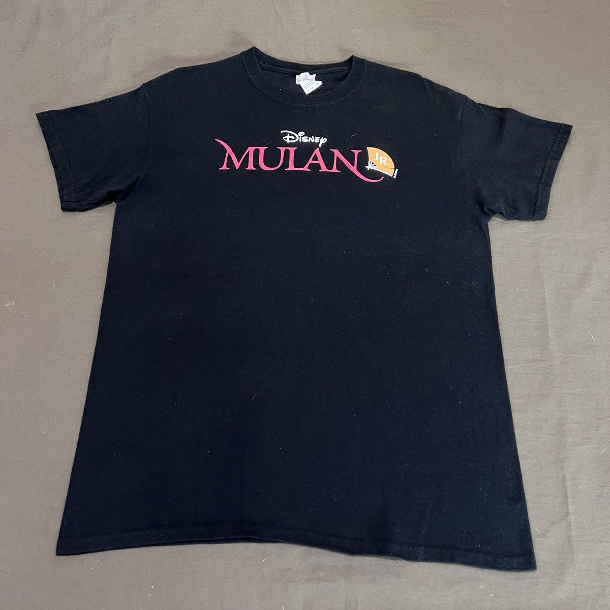 Disney MULAN Jr Musical Disney's Movie Tee Size US M / EU 48-50 / 2 - 2 Thumbnail