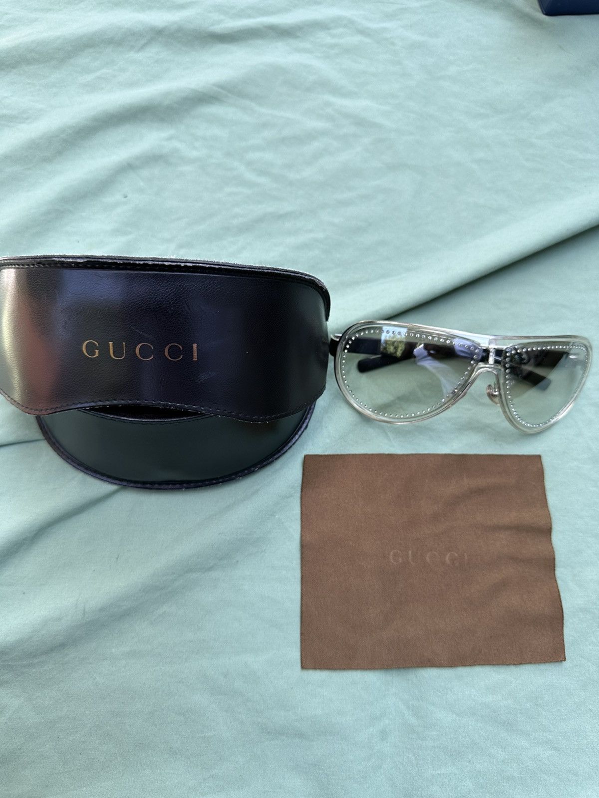 Gucci Vintage Gucci Swarovski crystal sunglasses 2007 Size ONE SIZE - 2 Thumbnail