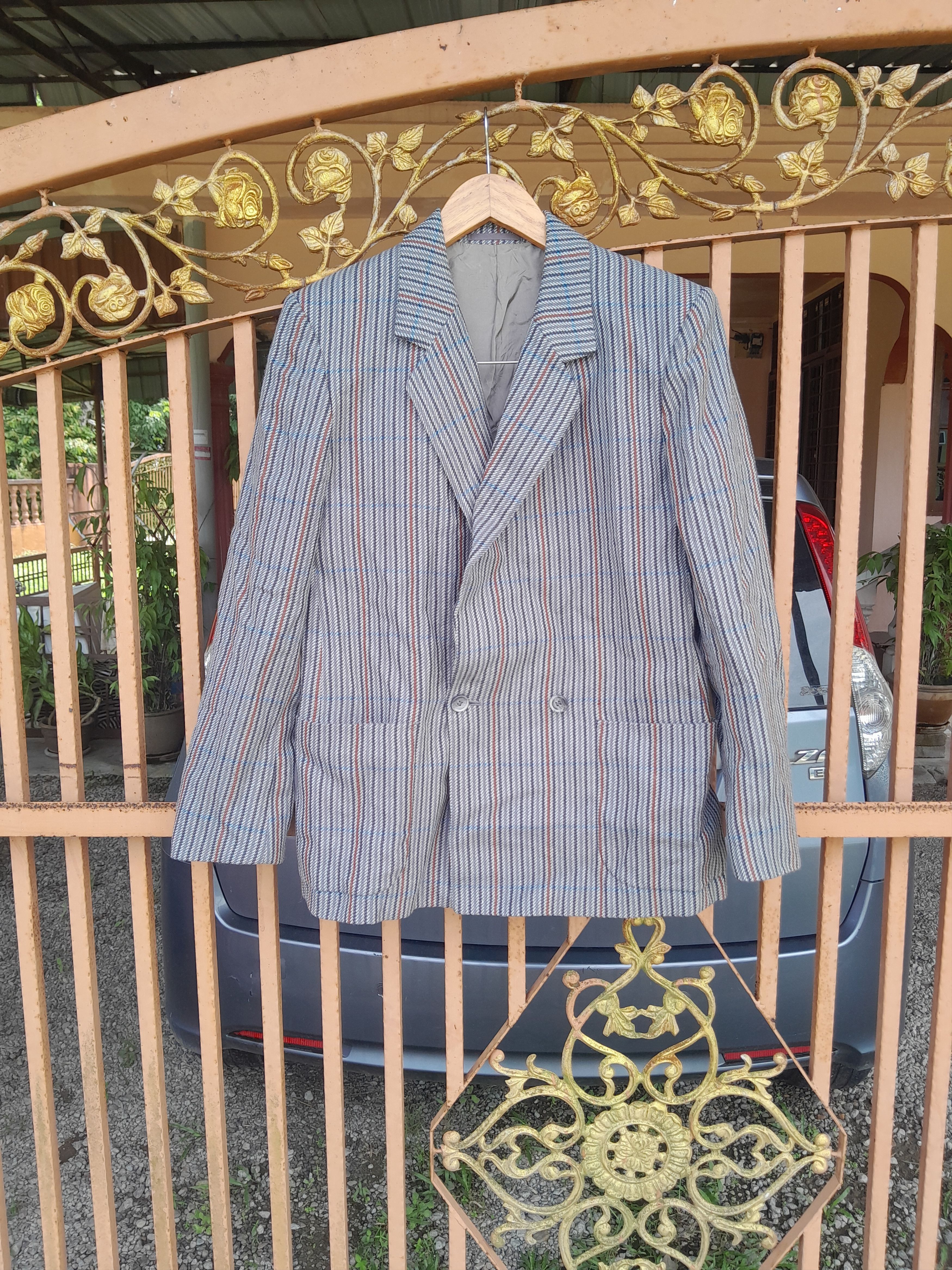 Burberry 💥FINAL DROP 💥Made in England Burberrys Wool Blazzer Fit S Size US S / EU 44-46 / 1 - 2 Thumbnail