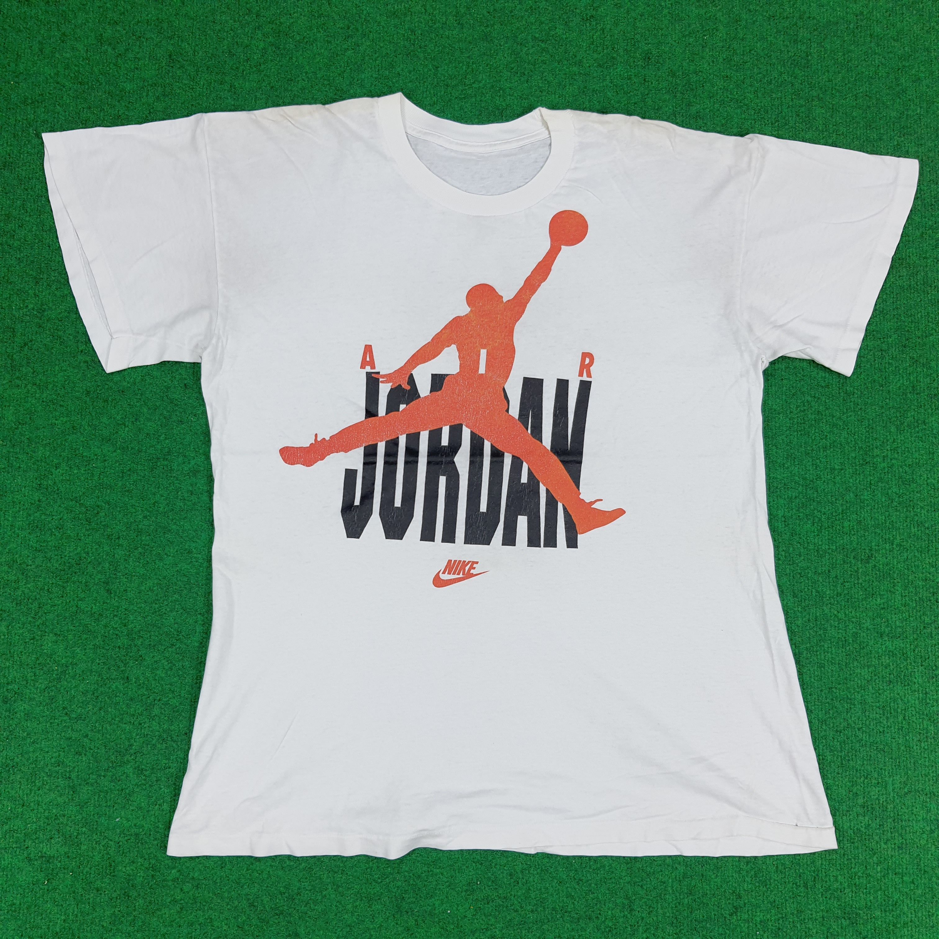 Nike × Vintage Vintage Nike Air Jordan NBA tshirt Size US L / EU 52-54 / 3 - 1 Thumbnail