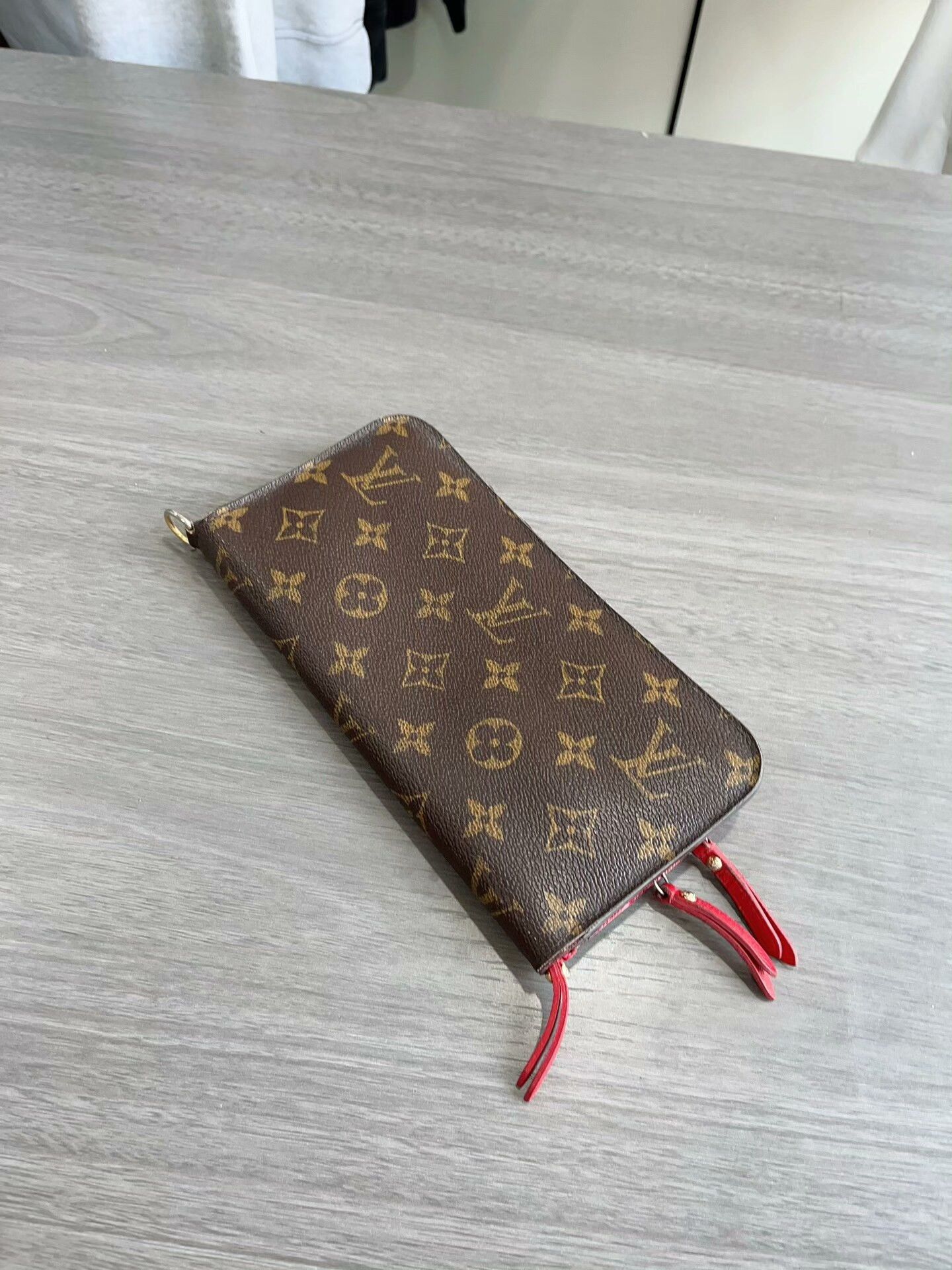 Louis Vuitton Louis Vuitton Monogram Wallet Size ONE SIZE - 1 Thumbnail