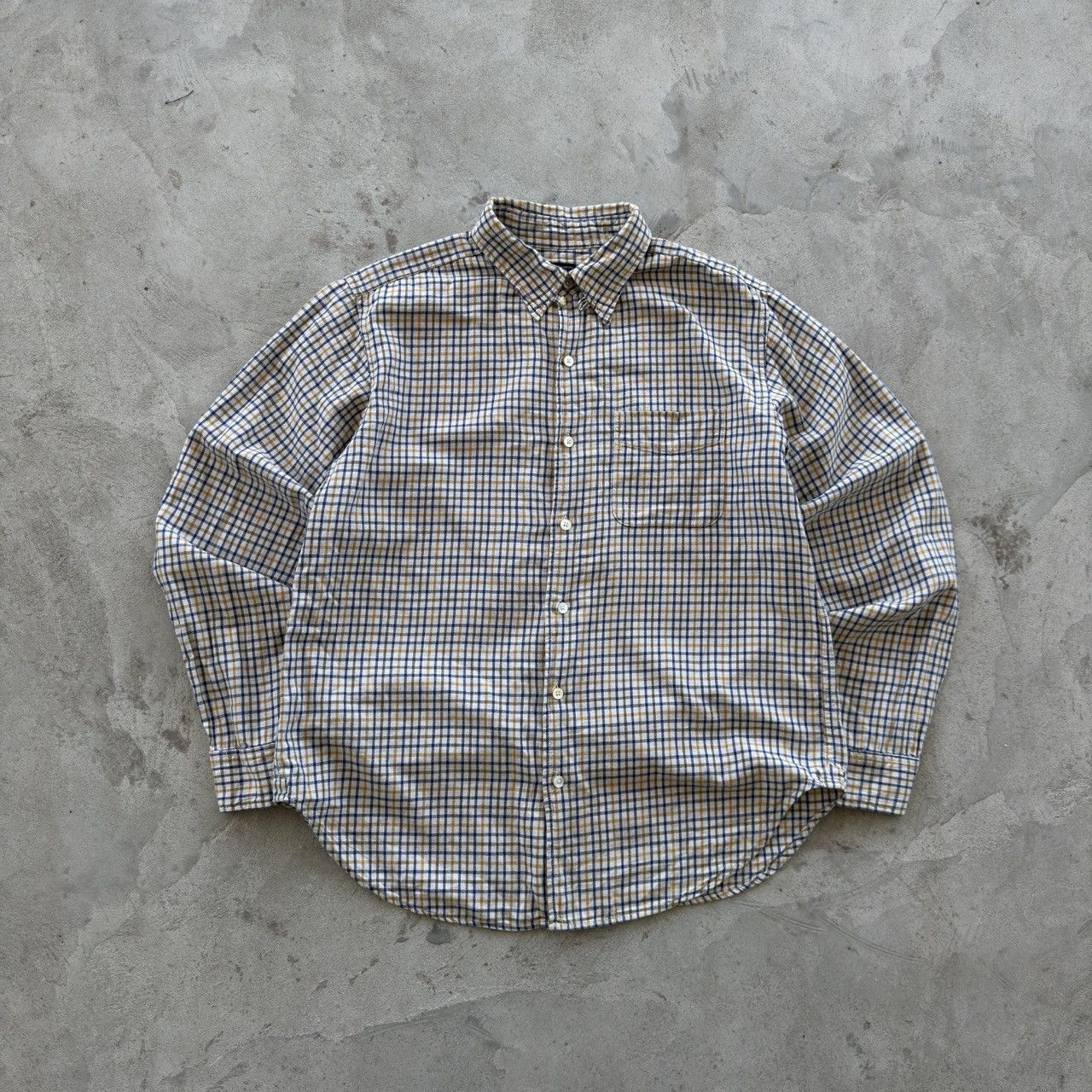Engineered Garments Engineered Garments Check Flannel Button Down Shirt Size L Size US L / EU 52-54 / 3 - 1 Thumbnail