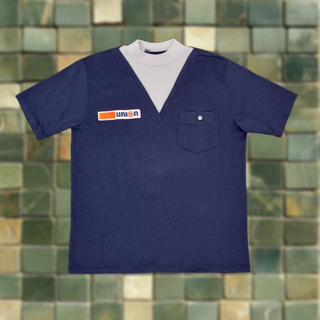 Vintage VINTAGE Men's VTG 60s Blue Union 76 Uniform Shirt Sz M 1960s Kurt Cobain Tshirt Size US M / EU 48-50 / 2 - 1 Thumbnail