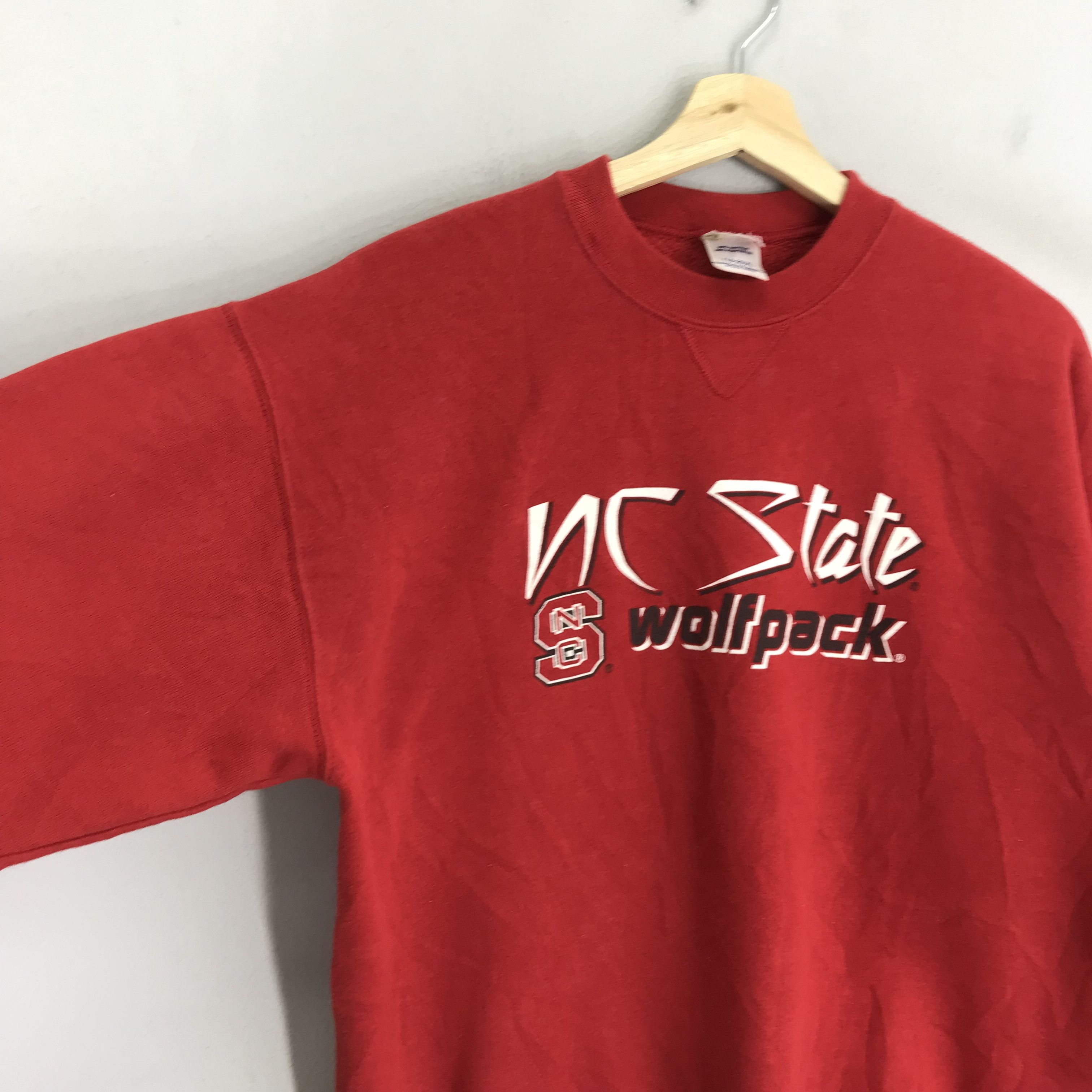 NCAA Vintage Nc State Wolfpack Football Ncaa - 363 Size US M / EU 48-50 / 2 - 4 Thumbnail