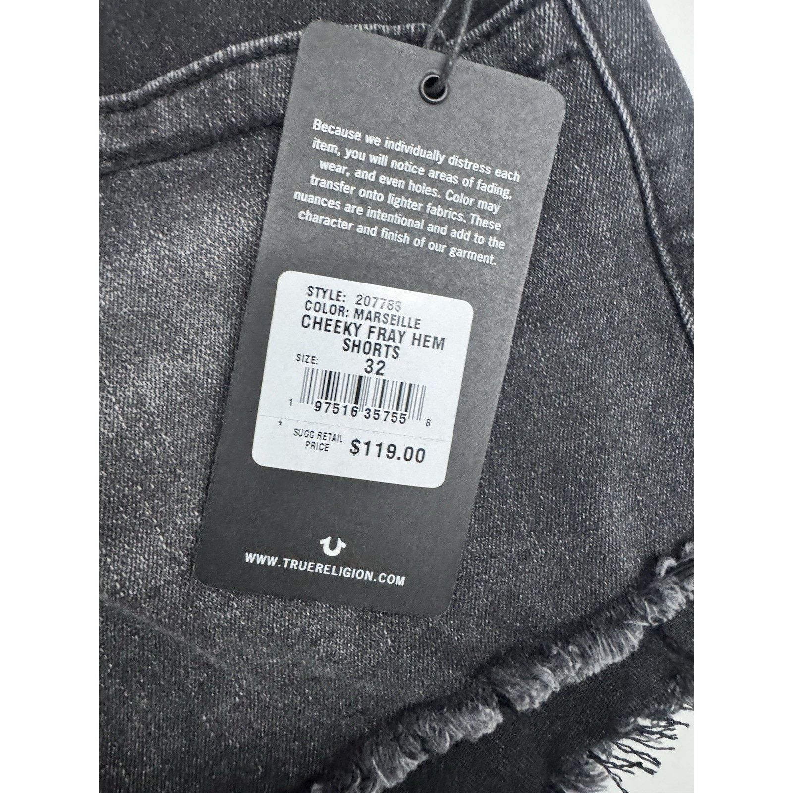 True Religion TRUE RELIGION Women’s cheeky fray hem shorts size 32 Size 32" / US 10 / IT 46 - 3 Thumbnail