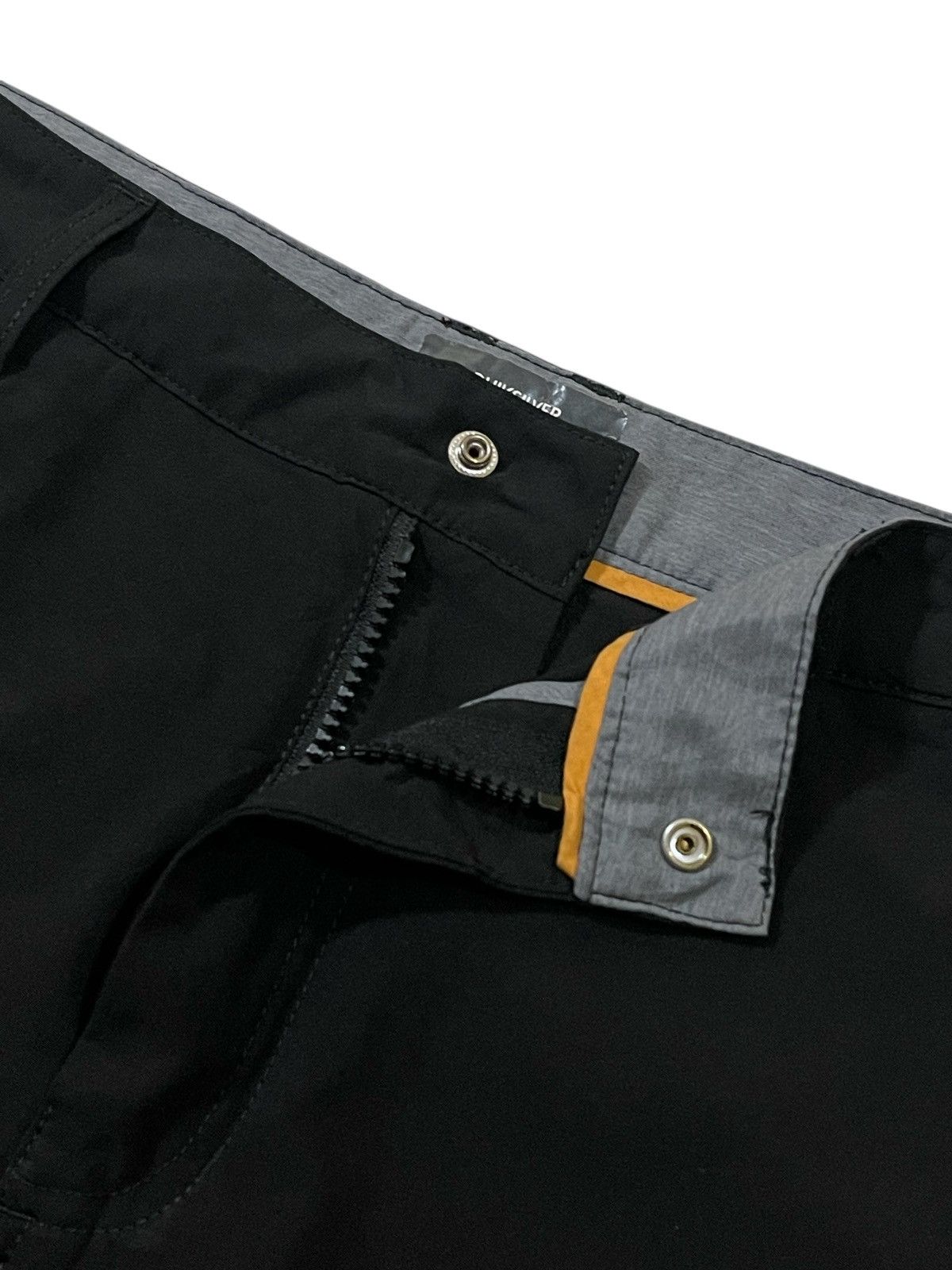 Quiksilver QUIKSILVER WATERMAN Black Short Pants Size US 33 - 5 Thumbnail