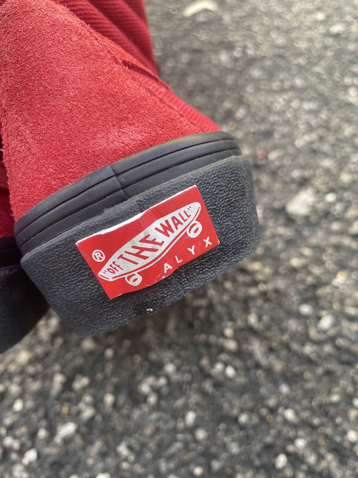 Alyx × Vans Alyx x Vans Sk8-Hi Red Sneakers Size US 8 / EU 41 - 9 Thumbnail