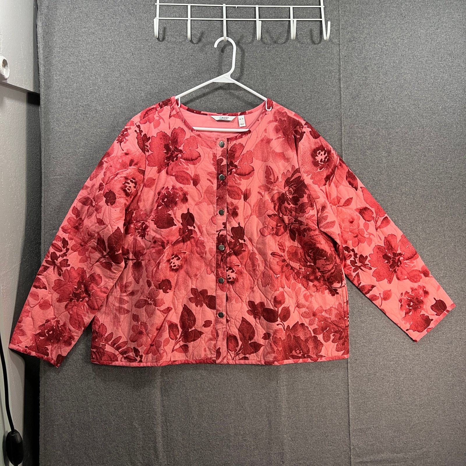 Denim & Co. Denim & Co. Cotton Quilted Jacket Rose Floral Size X-Large Size XL / US 12-14 / IT 48-50 - 1 Thumbnail