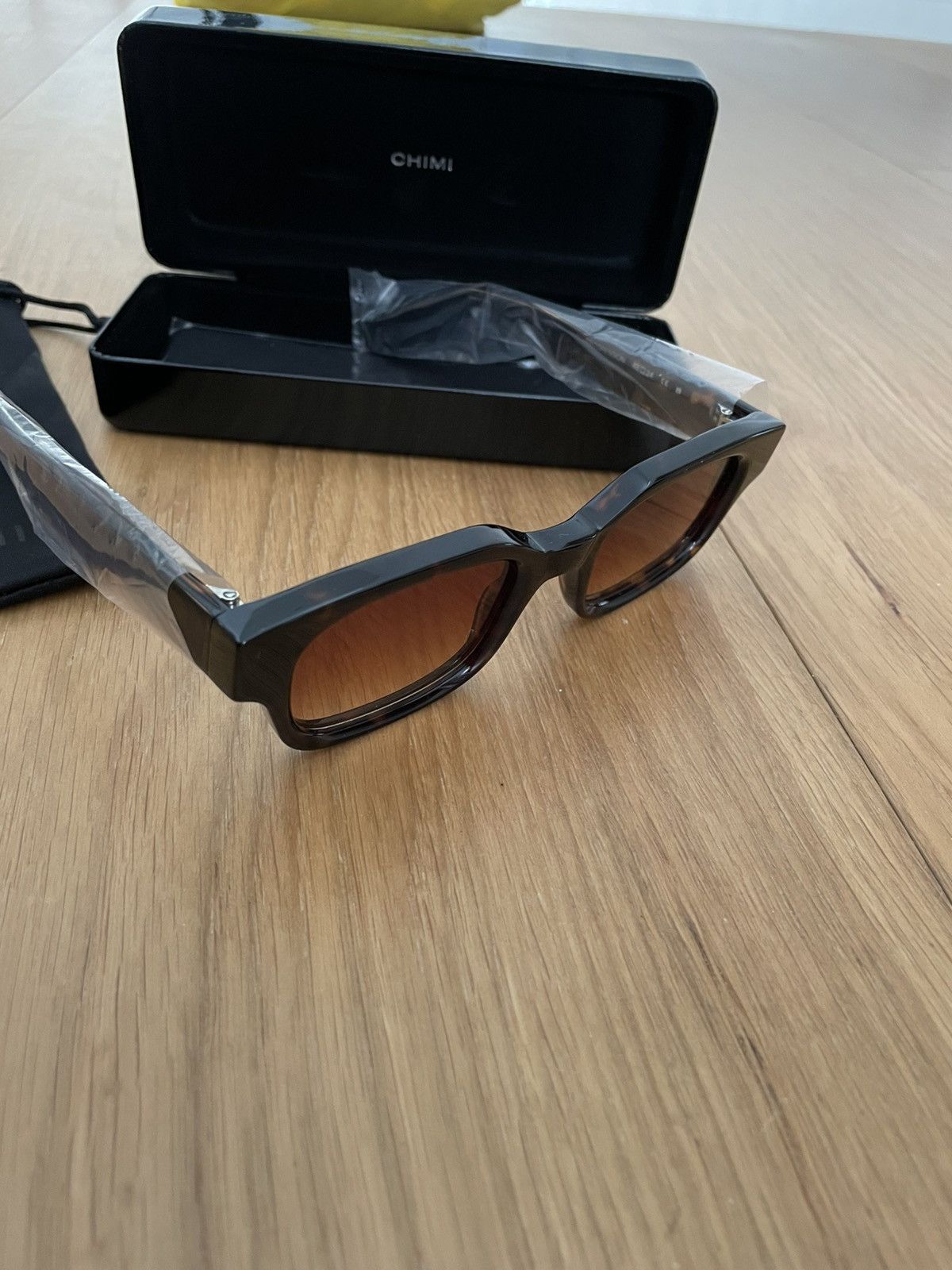 CHIMI CHIMI Mühlrad sunglasses - Brown tortoise Size ONE SIZE - 5 Thumbnail
