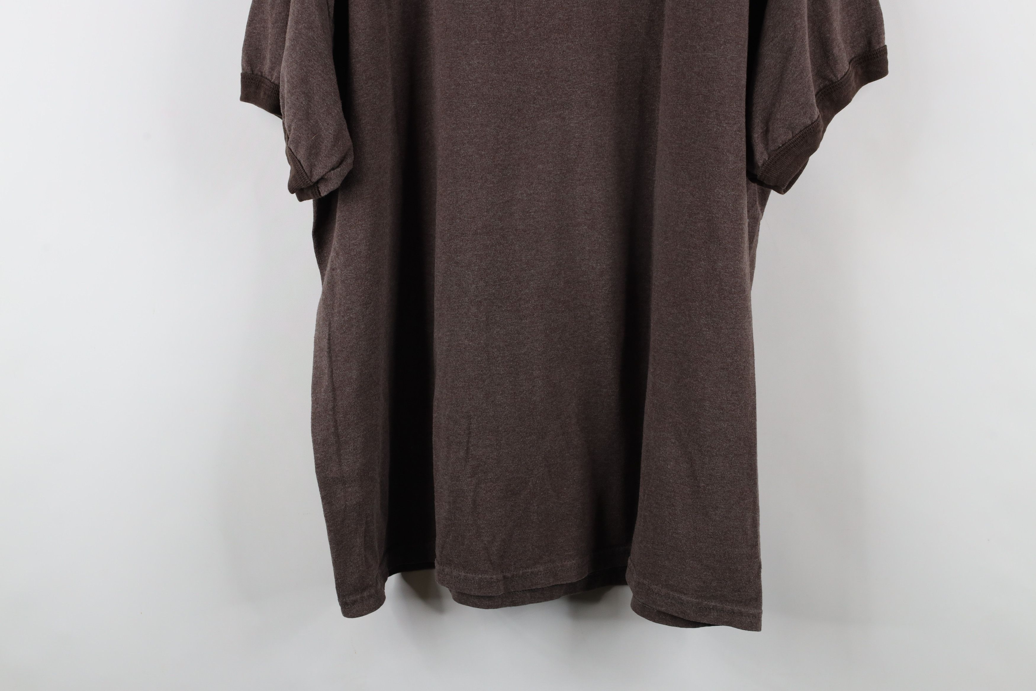 Vintage Vintage 90s Y2K Little Caesars Pizza Ringer T-Shirt Brown Size US XL / EU 56 / 4 - 12 Thumbnail