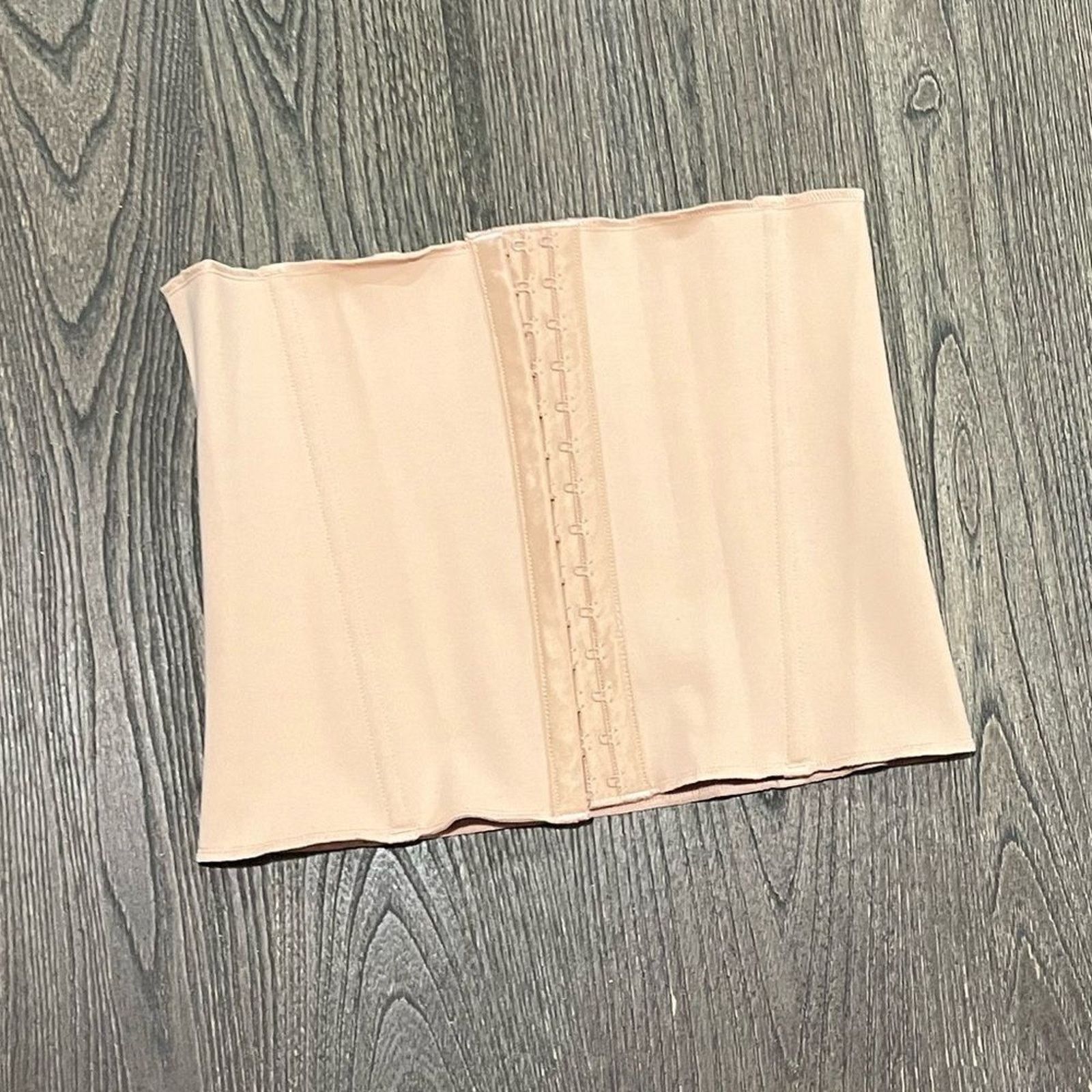 SKIMS NWOT Skims Womens Large Shapewear Slimming Support Clay Size ONE SIZE - 1 Thumbnail