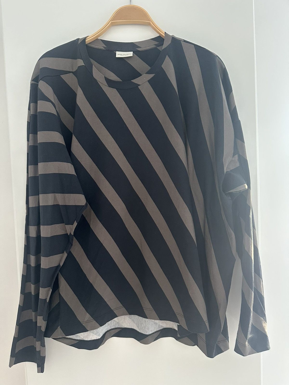 Dries Van Noten Dries Van Noten Oversized Top Size XS / US 0-2 / IT 36-38 - 1 Thumbnail