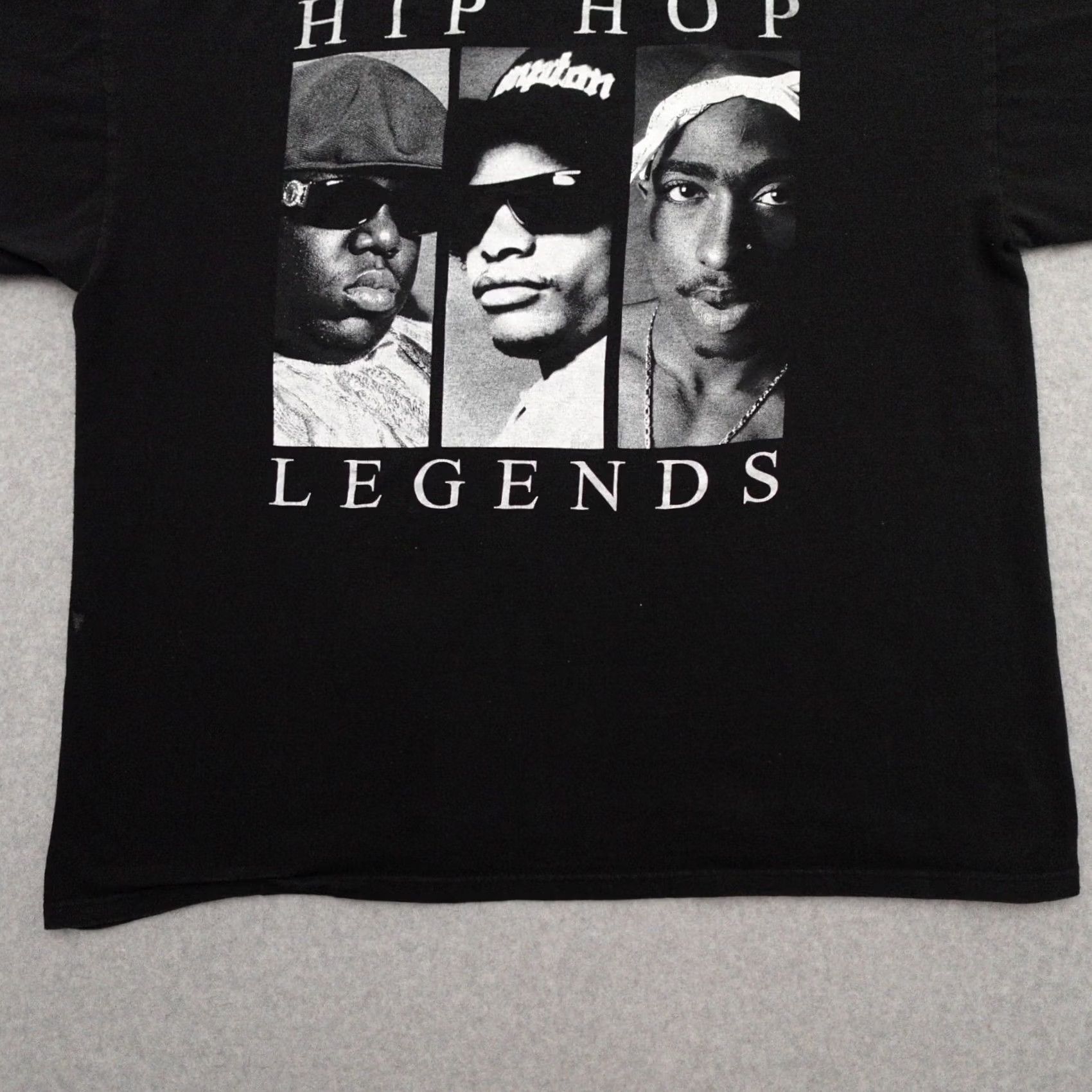 Vintage Hip-Hop Legends Shirt Adult 2XL 2Pac Eazy-E Biggie 90s Music Rap Tee 29x25 Size US XXL / EU 58 / 5 - 7 Thumbnail