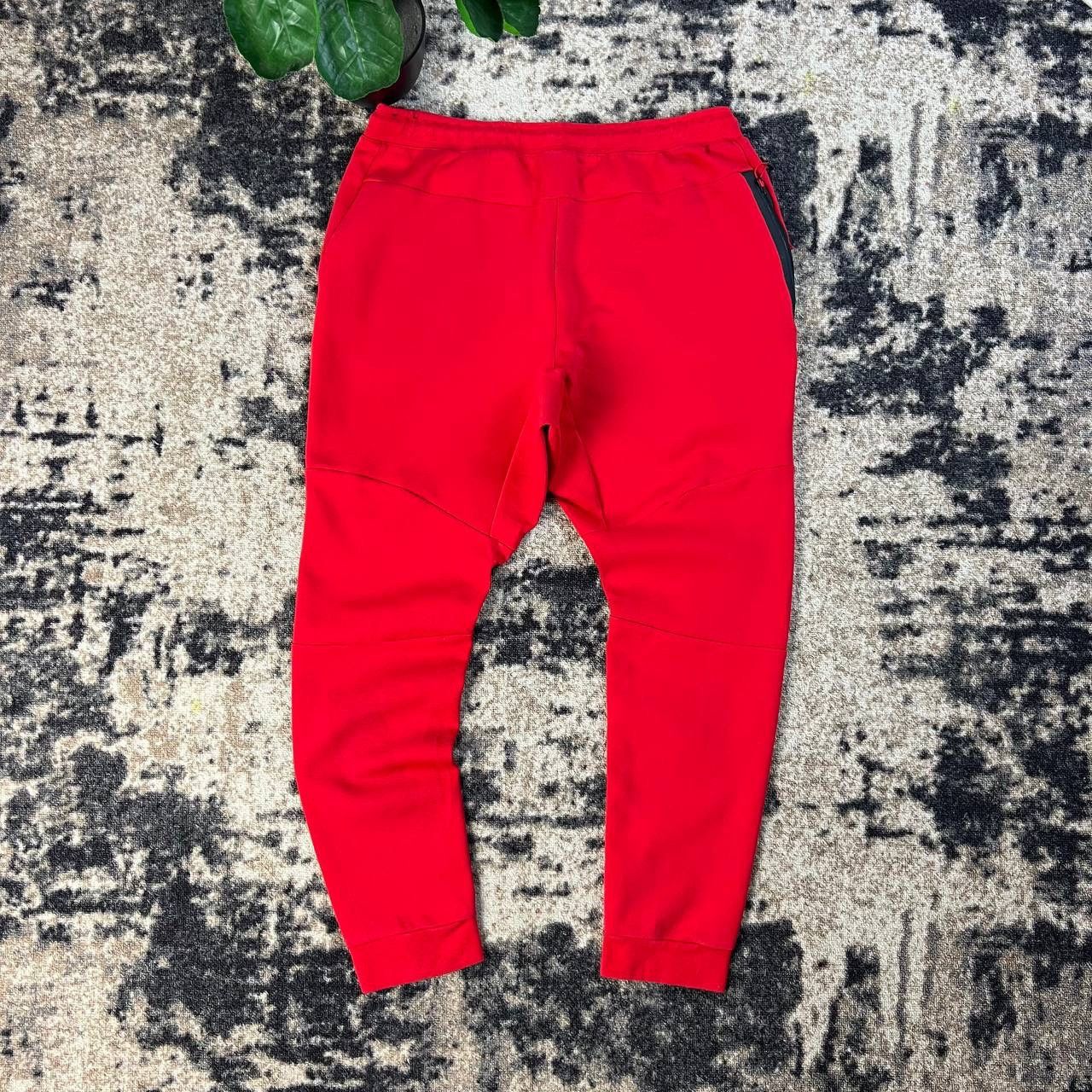 Nike Nike Tech Fleece Mini Logo Red Drill Sweatpants Size US 38 / EU 54 - 2 Thumbnail