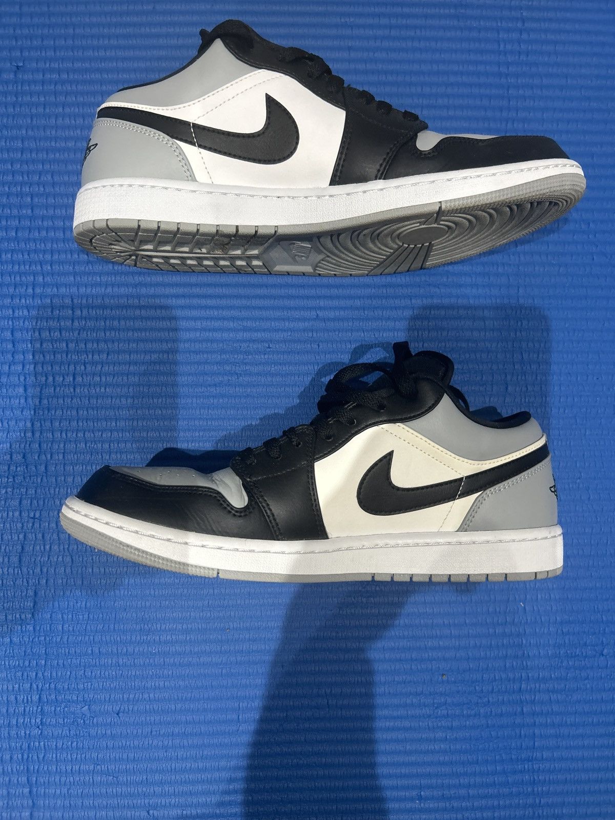 Nike Air Jordan 1 Low Shadow Toe Size US 10.5 / EU 43-44 - 2 Thumbnail