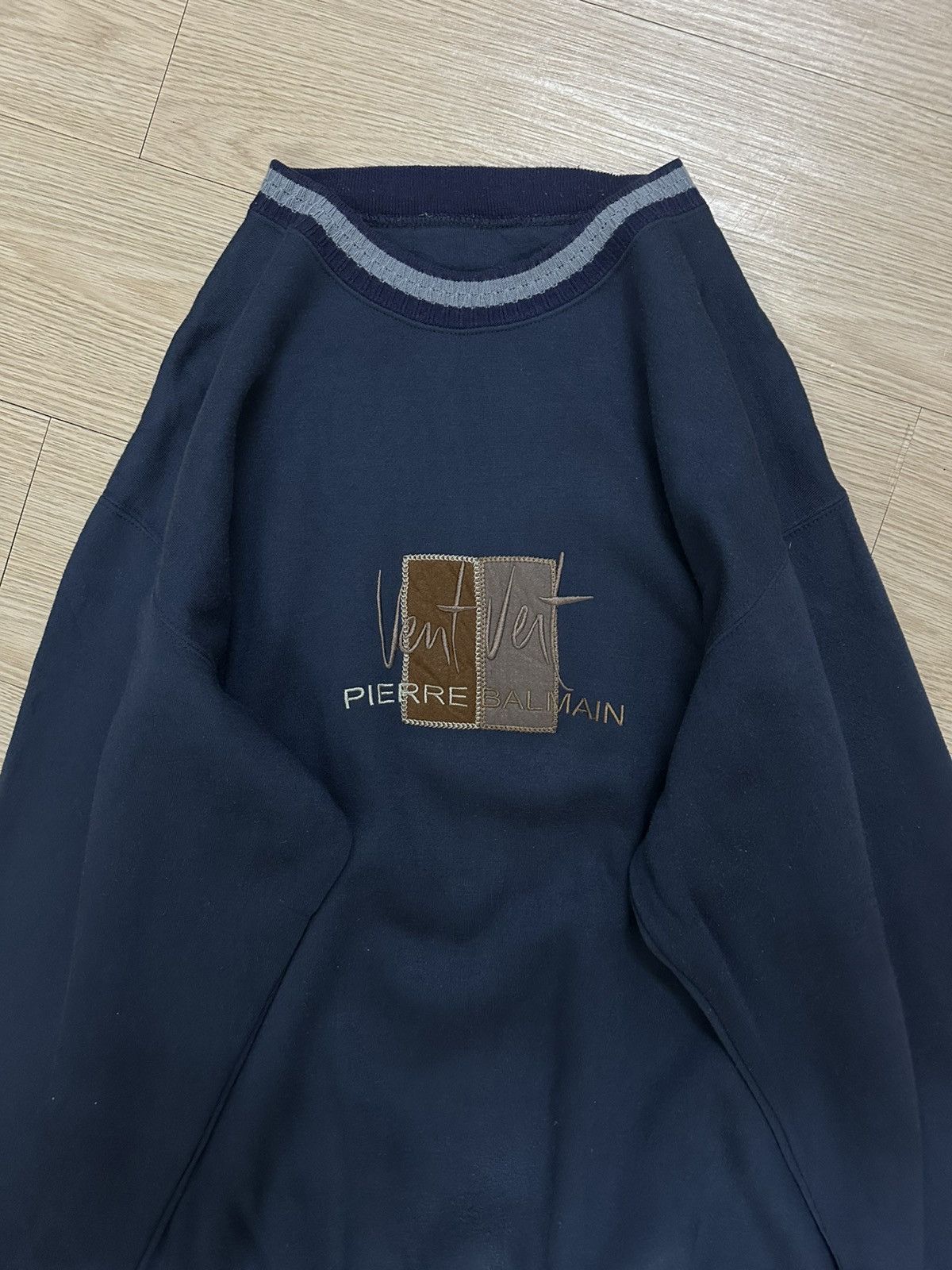Pierre Balmain × Vintage Vintage Pierre Balmain Vent Vert Embroidery Sweatshirt Size US L / EU 52-54 / 3 - 3 Thumbnail