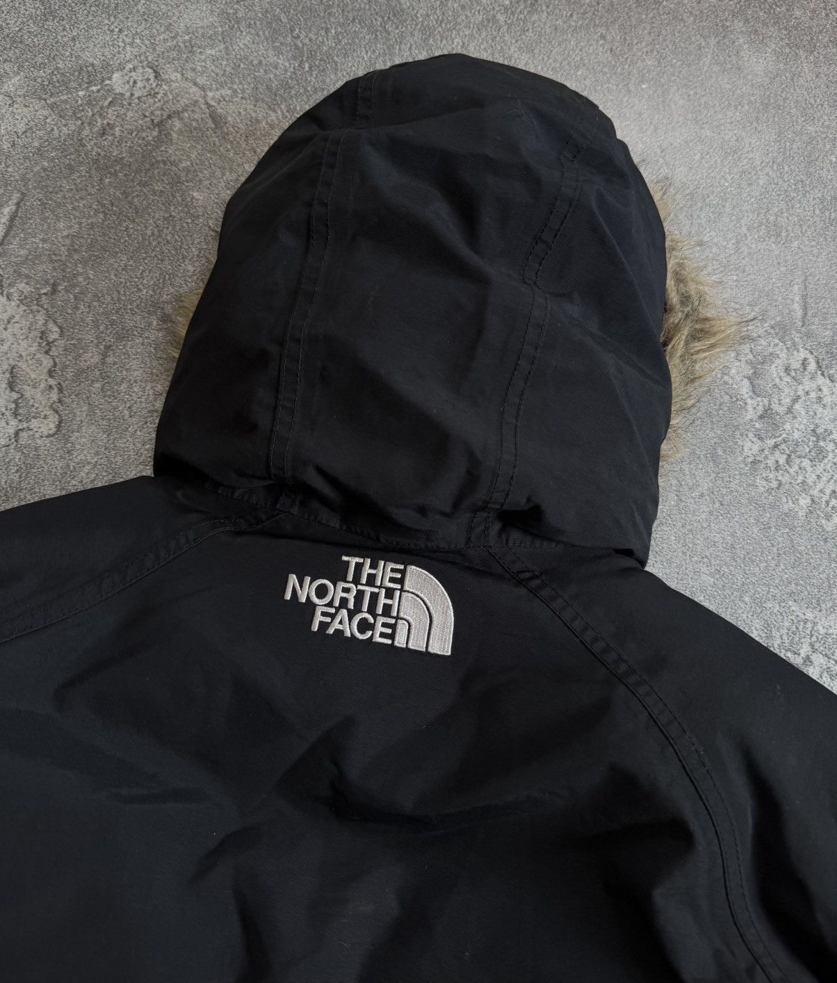 The North Face The North Face S/size down jacket parka fur faux hooded Size S / US 4 / IT 40 - 15 Thumbnail