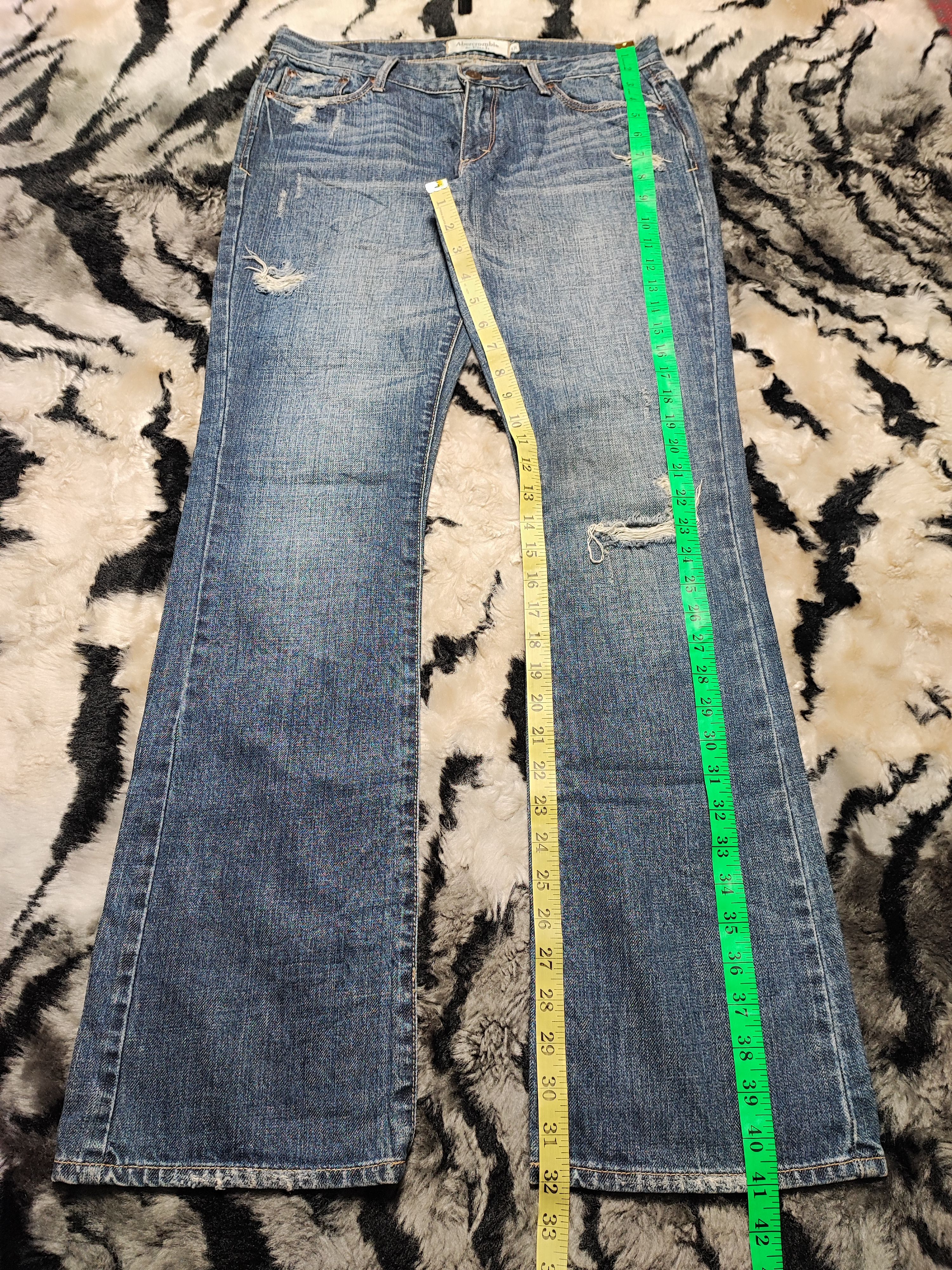Abercrombie & Fitch Flared Bootcut Style Low Rise Size US 31 - 3 Thumbnail