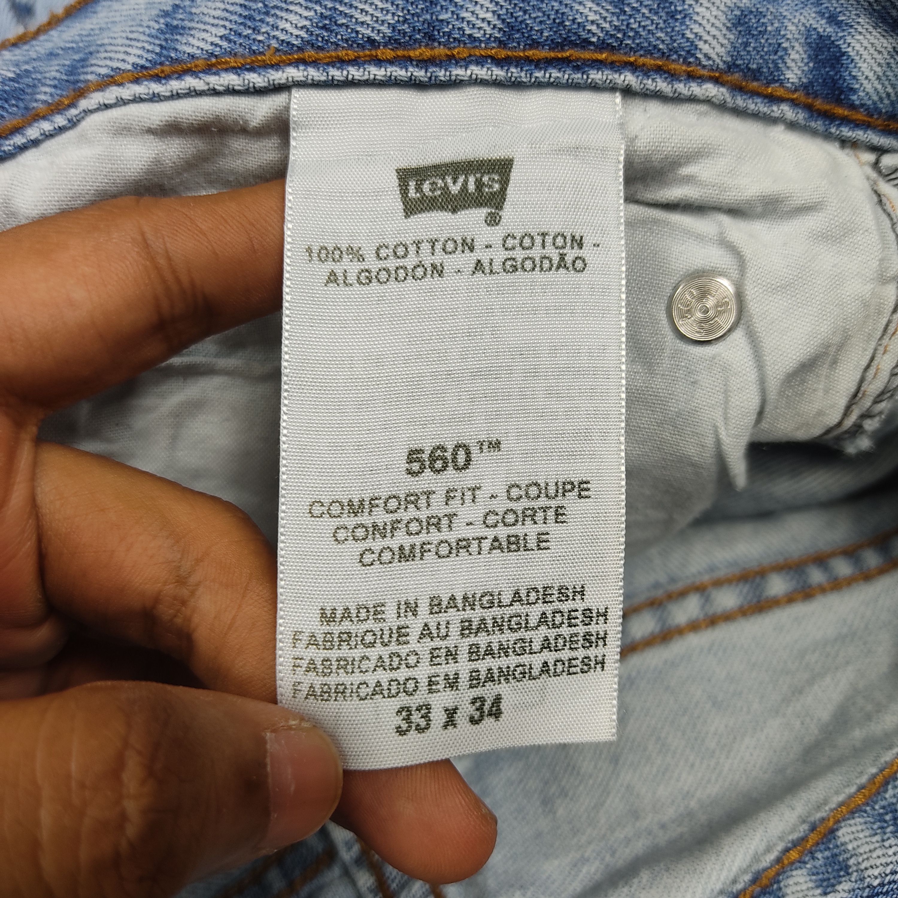 Levi's × Vintage Vintage Levis 560 Blue Light Wash Jeans L343 Size US 33 - 15 Thumbnail