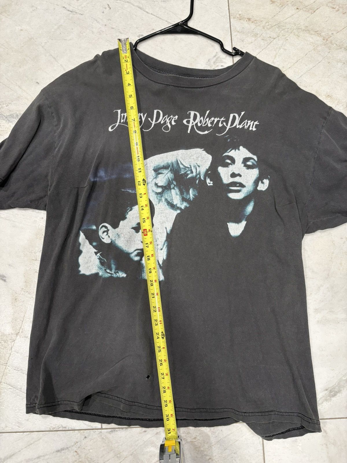 Band Tees Jimmy Page & Robert Plant Walking into Everywhere Tour 1998 Size US XL / EU 56 / 4 - 7 Thumbnail