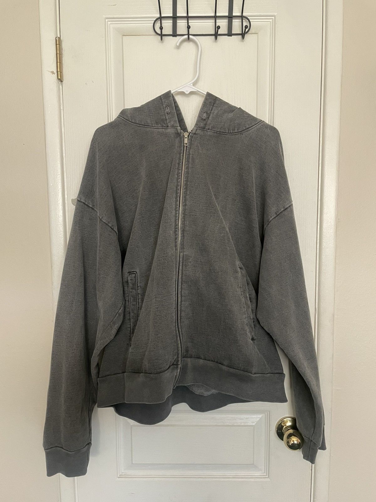 basketcase gallery Road rash Zip up hoodie | Grailed