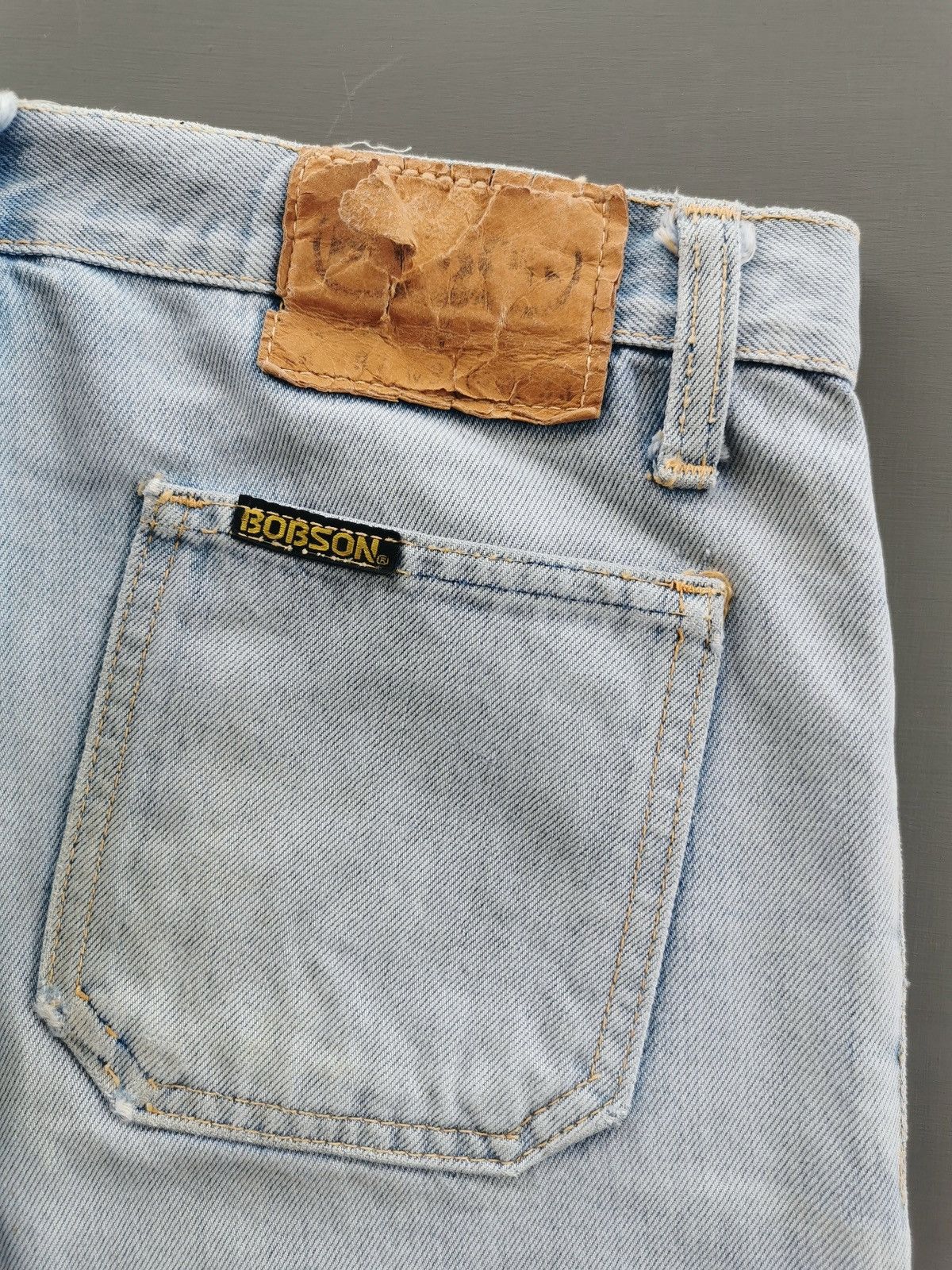 Le Grande Bleu (L.G.B.) Vintage Bobson Flared Bell Bottom Patch Pockets Jeans Size US 31 - 12 Thumbnail