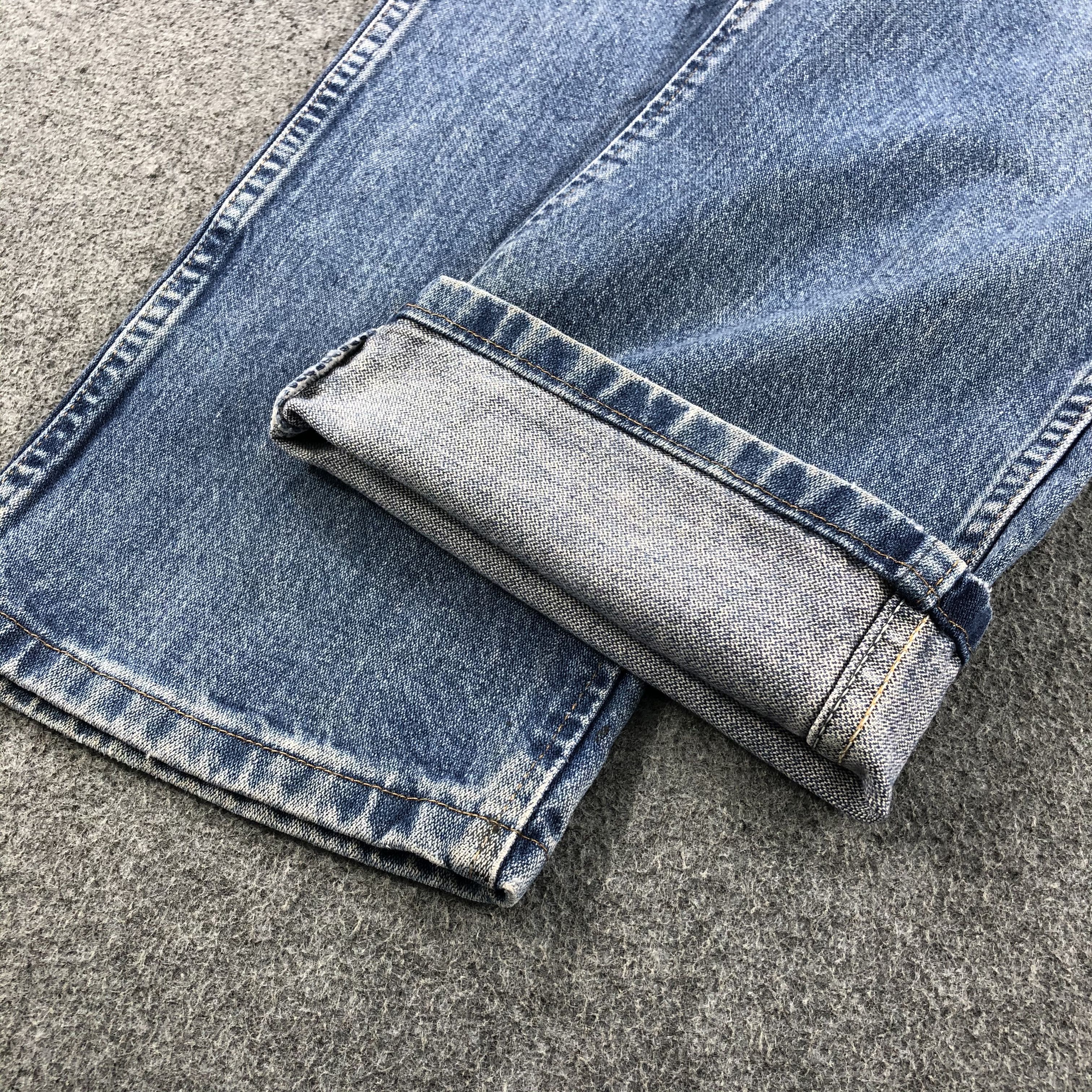 Vintage Vintage Blue Wash Wrangler Jeans-J1492 Size US 39 - 7 Thumbnail