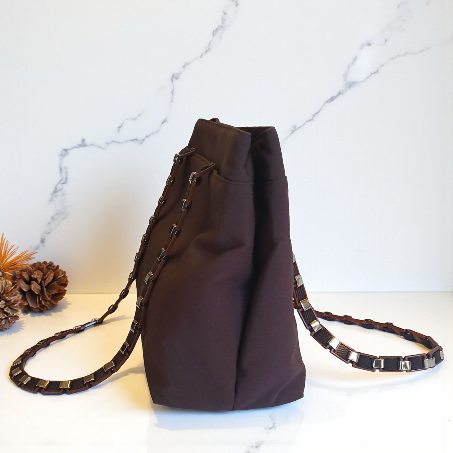 Salvatore Ferragamo Salvatore Ferragamo Vala Tote in Brown with Logo Chain Strap Size ONE SIZE - 4 Thumbnail