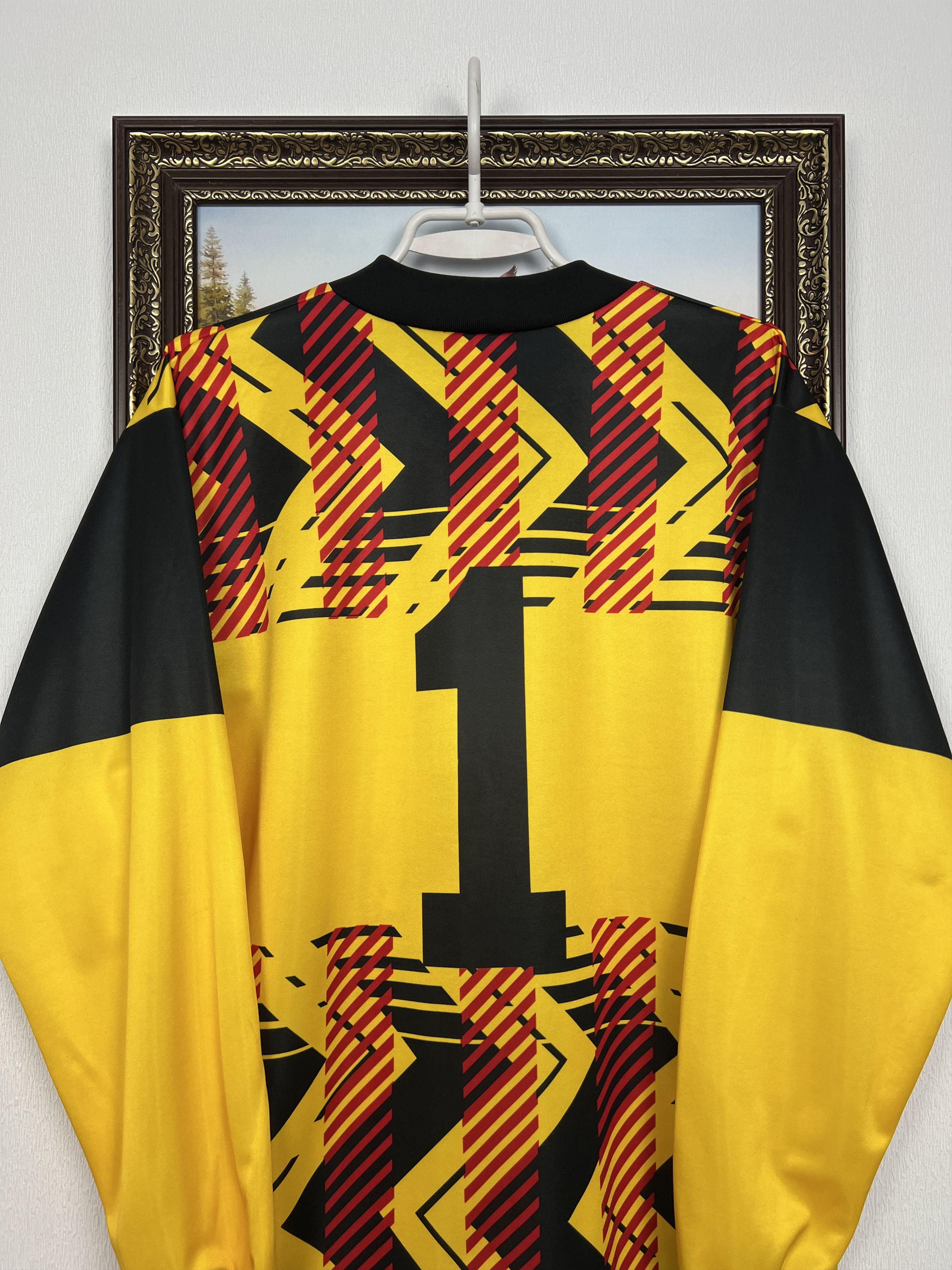 Adidas Vintage Adidas Nike Football Goalkeeper Template Tee Shirt Size US M / EU 48-50 / 2 - 11 Thumbnail