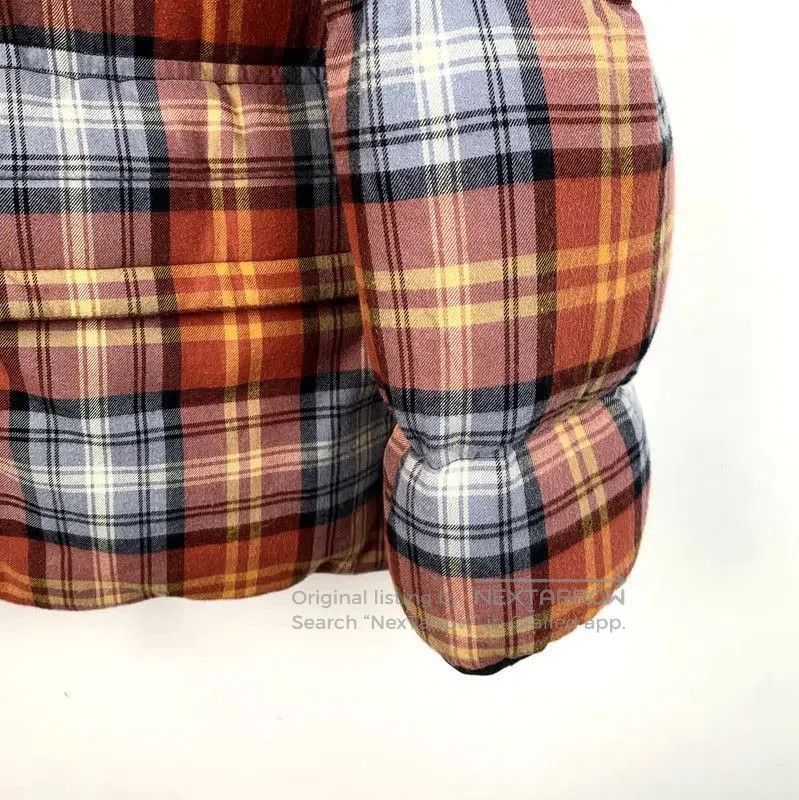 Burberry Burberry Colorful Women's Puffer Jacket Size S. Size S / US 4 / IT 40 - 4 Thumbnail