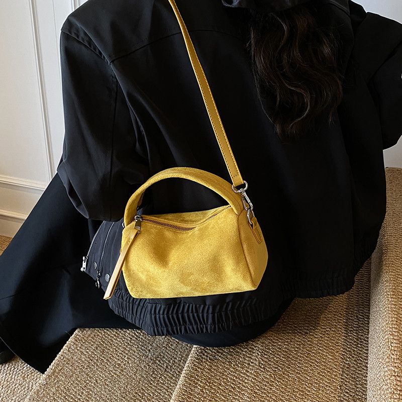 Leather Velvet Street Crossbody Bag Size ONE SIZE - 2 Thumbnail