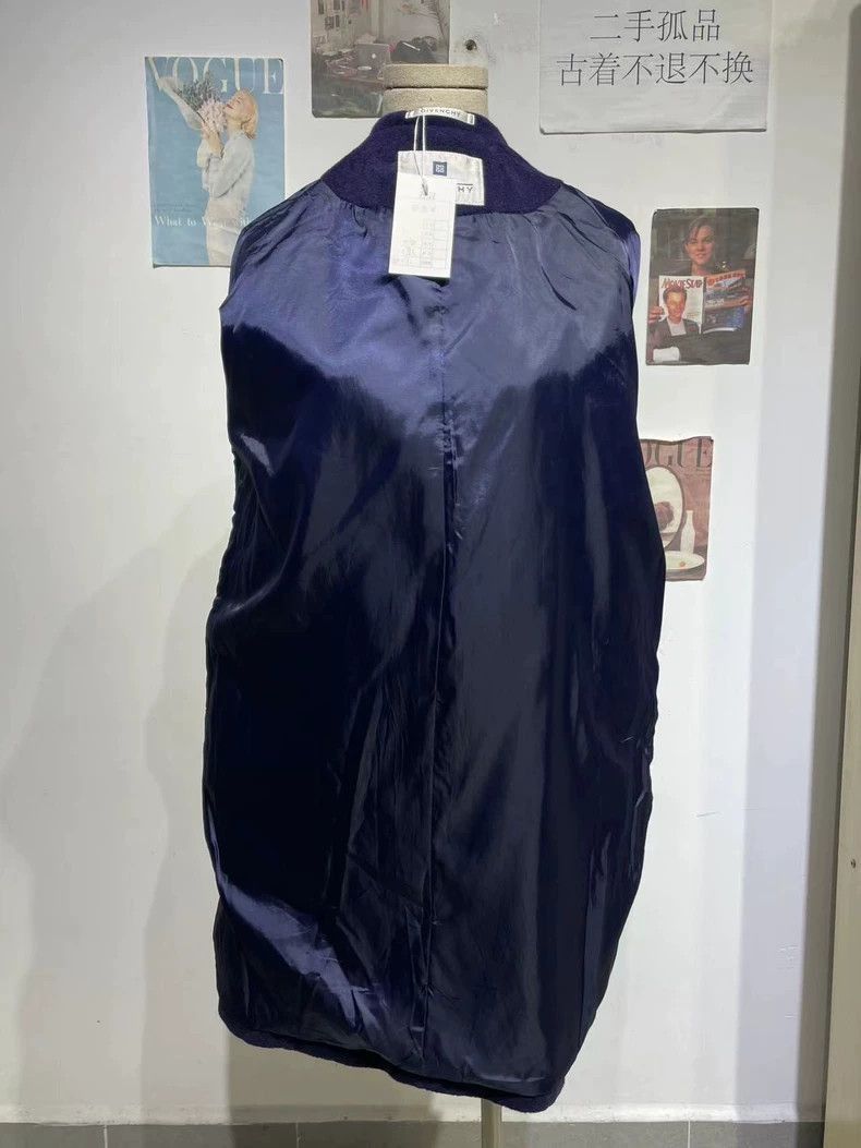 Givenchy vintage givenchy purple wool coat for women-2507 Size US M / EU 48-50 / 2 - 4 Thumbnail