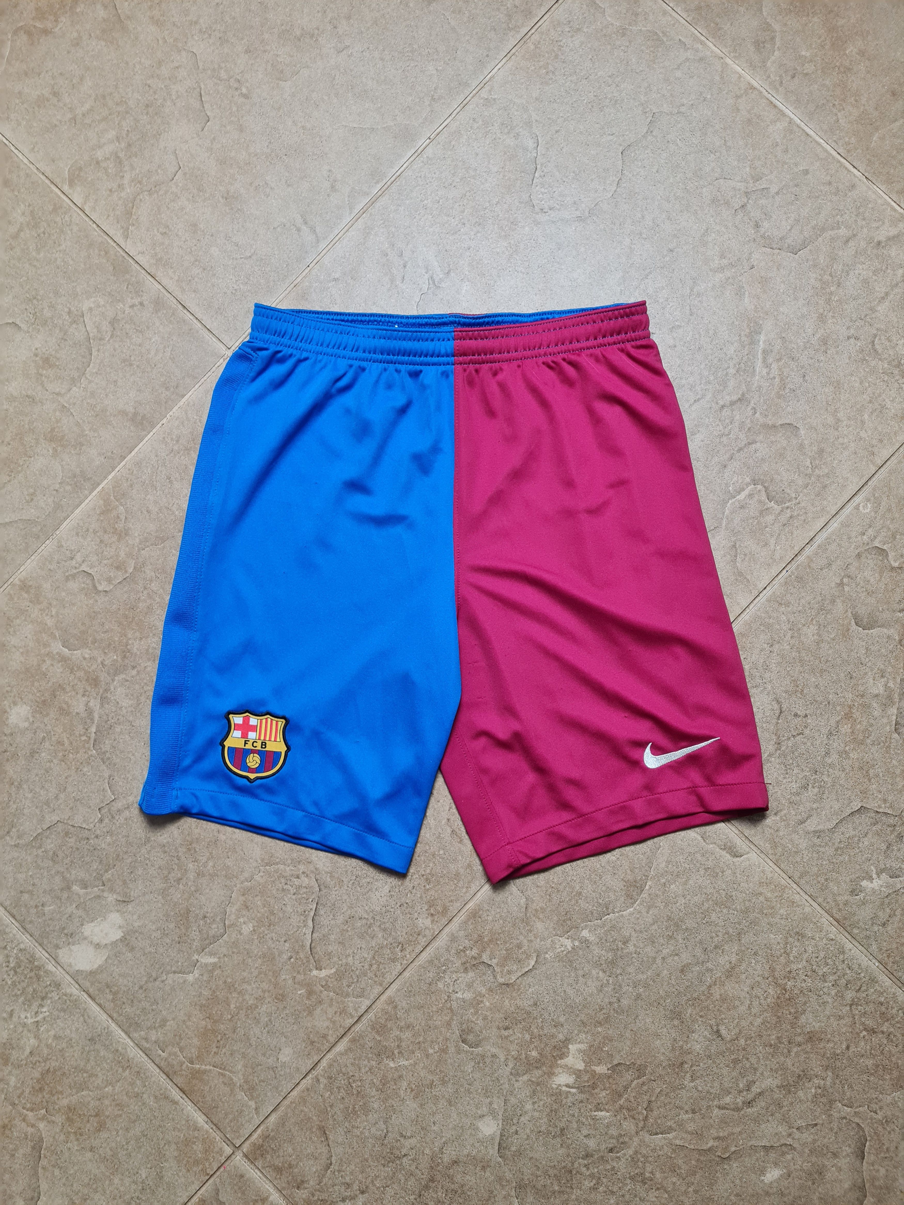 Nike Football Shorts Nike Barcelona 2022/23 Home CV8321-427 Size US 26 / EU 42 - 10 Thumbnail