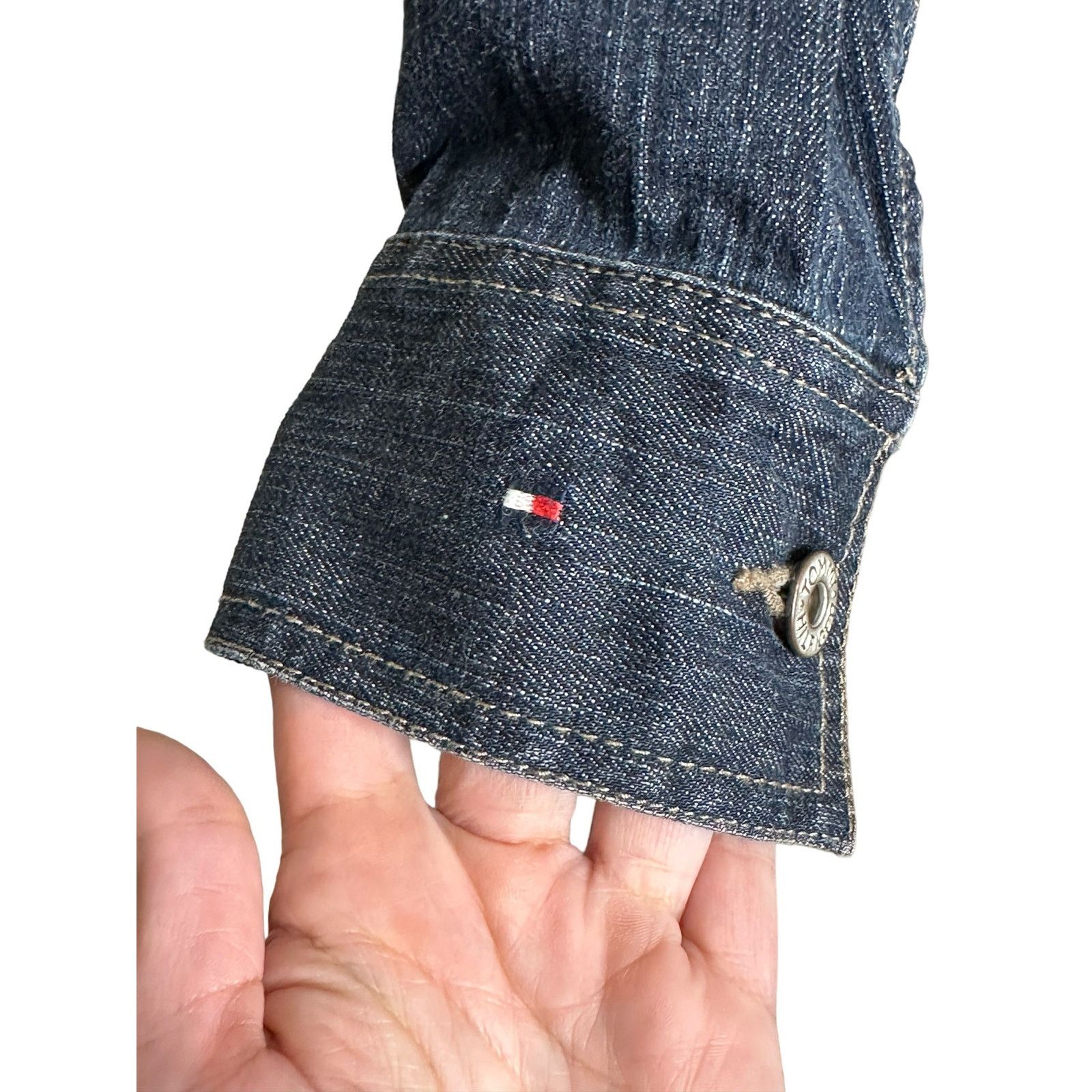 Tommy Hilfiger Tommy Hilfiger blue denim buttoned jacket size small Size S / US 4 / IT 40 - 7 Thumbnail