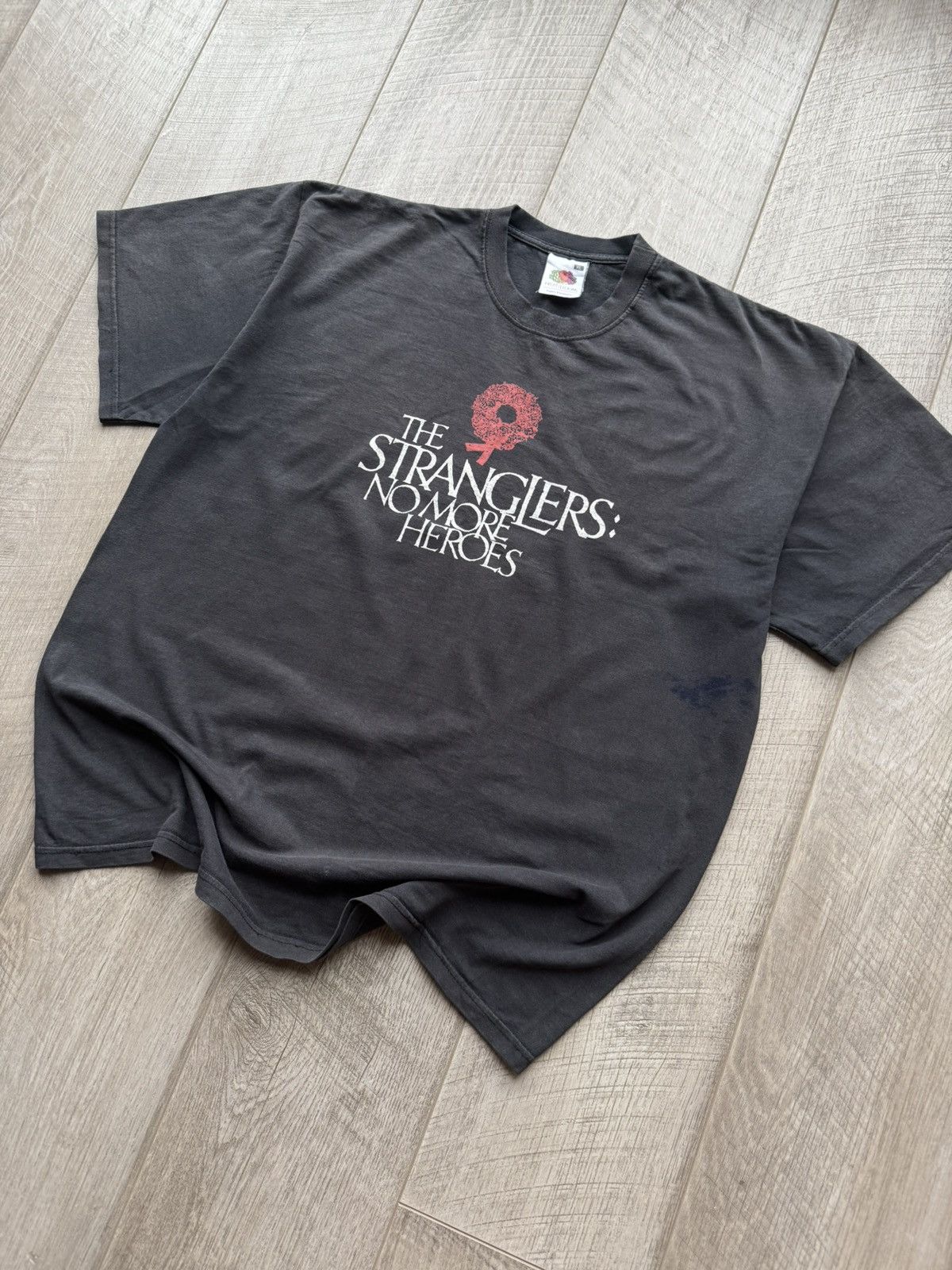 Band Tees Vintage The Stranglers No More Heroes Band Rock T Shirt Size US XL / EU 56 / 4 - 2 Thumbnail