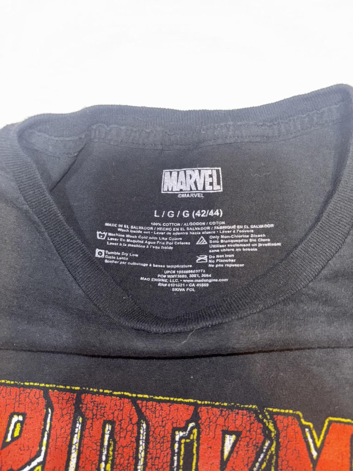 Marvel Comics Vintage Spider-Man Graphic Tee - Marvel T-Shirt Size US L / EU 52-54 / 3 - 3 Thumbnail