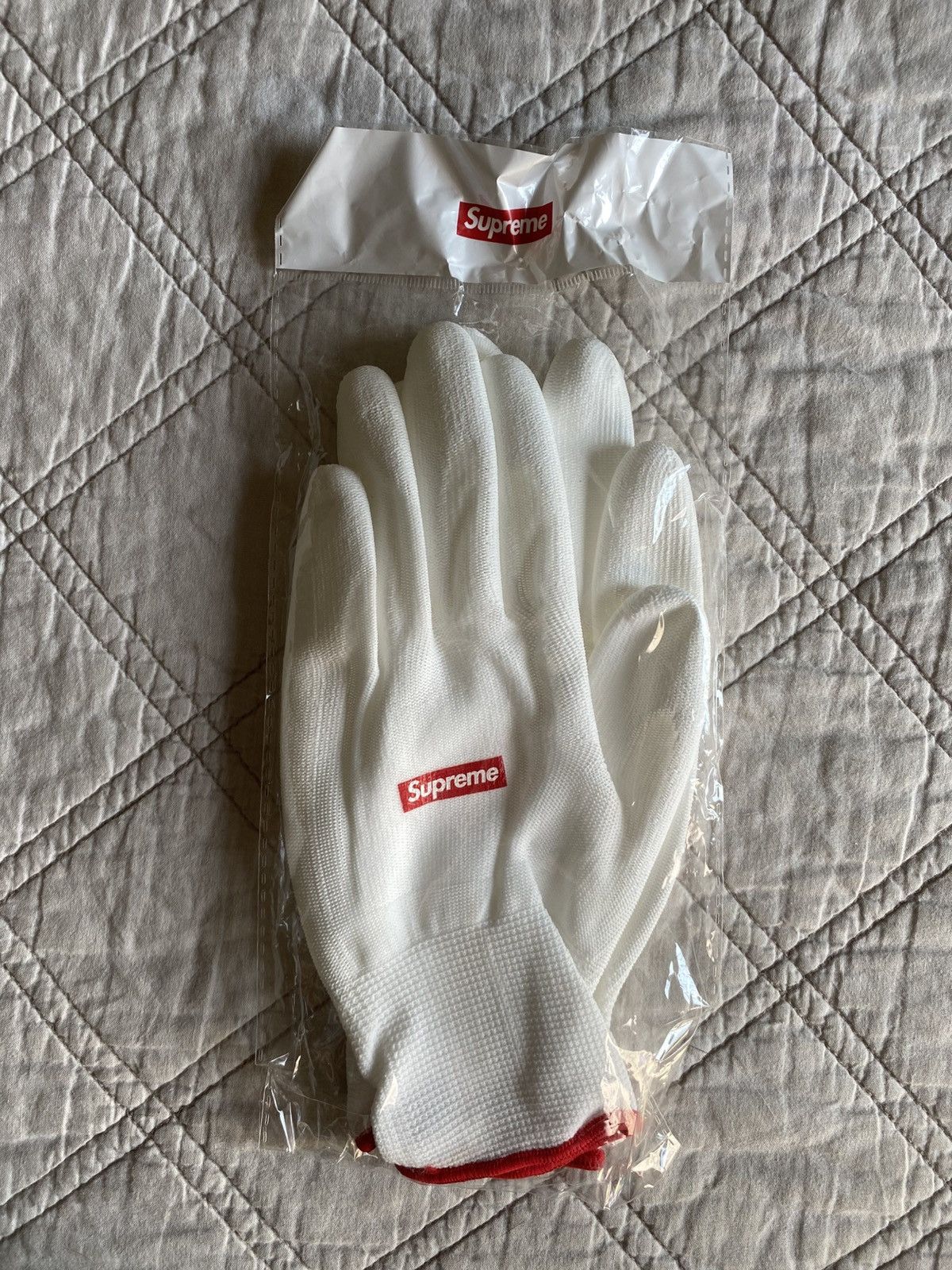 Supreme Supreme Free Gift Care Package (2) Size ONE SIZE - 4 Thumbnail
