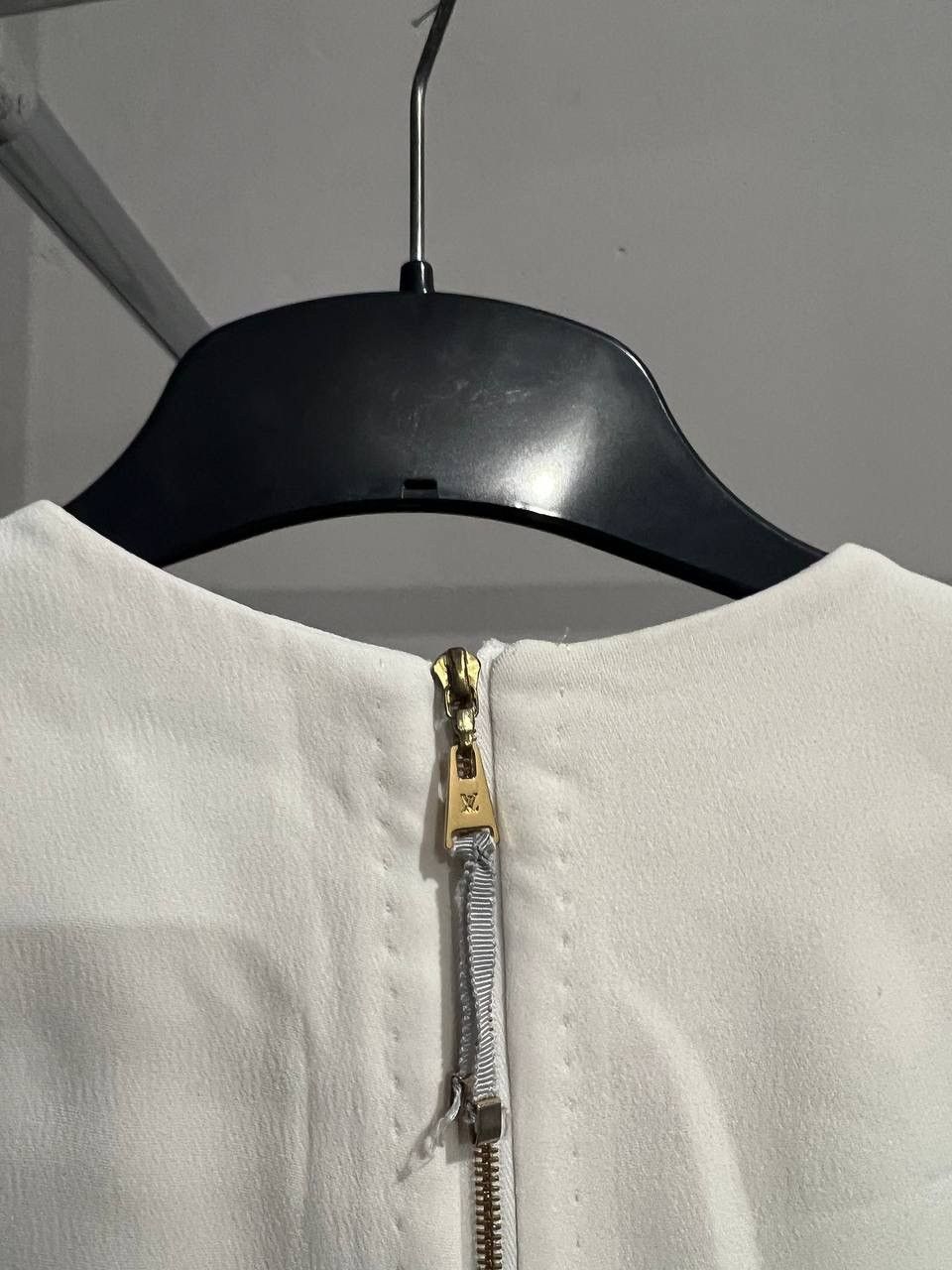 Louis Vuitton LOUIS VUITTON PARIS MARC JACOBS ERA ELEGANT SILK DRESS SZ 38 Size XS / US 0-2 / IT 36-38 - 16 Thumbnail