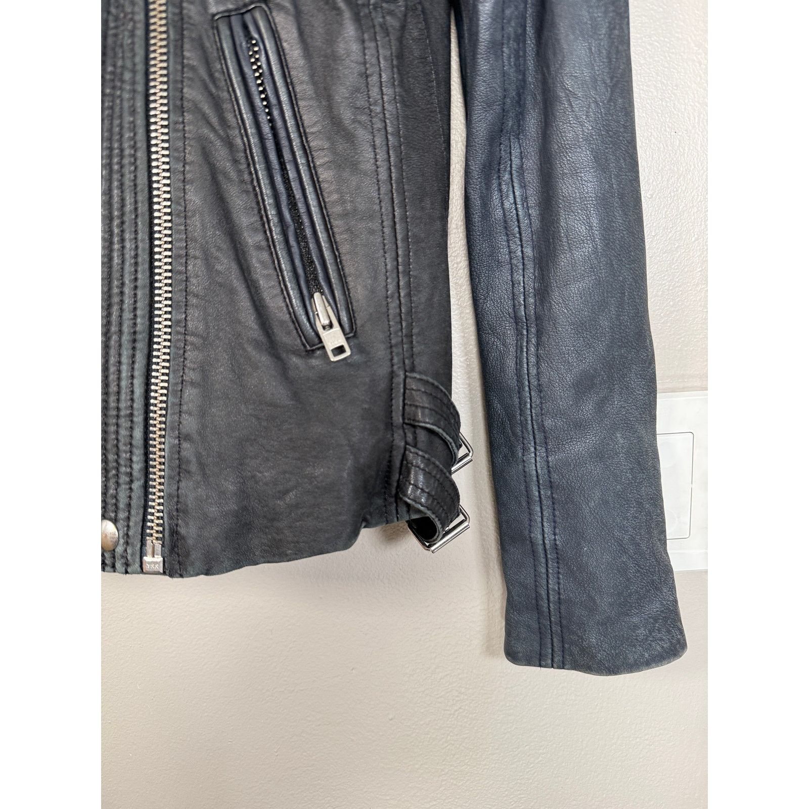 Iro IRO Blanca Leather 2 tone Motorcycle Jacket $1280 size 36/4 Size S / US 4 / IT 40 - 8 Thumbnail