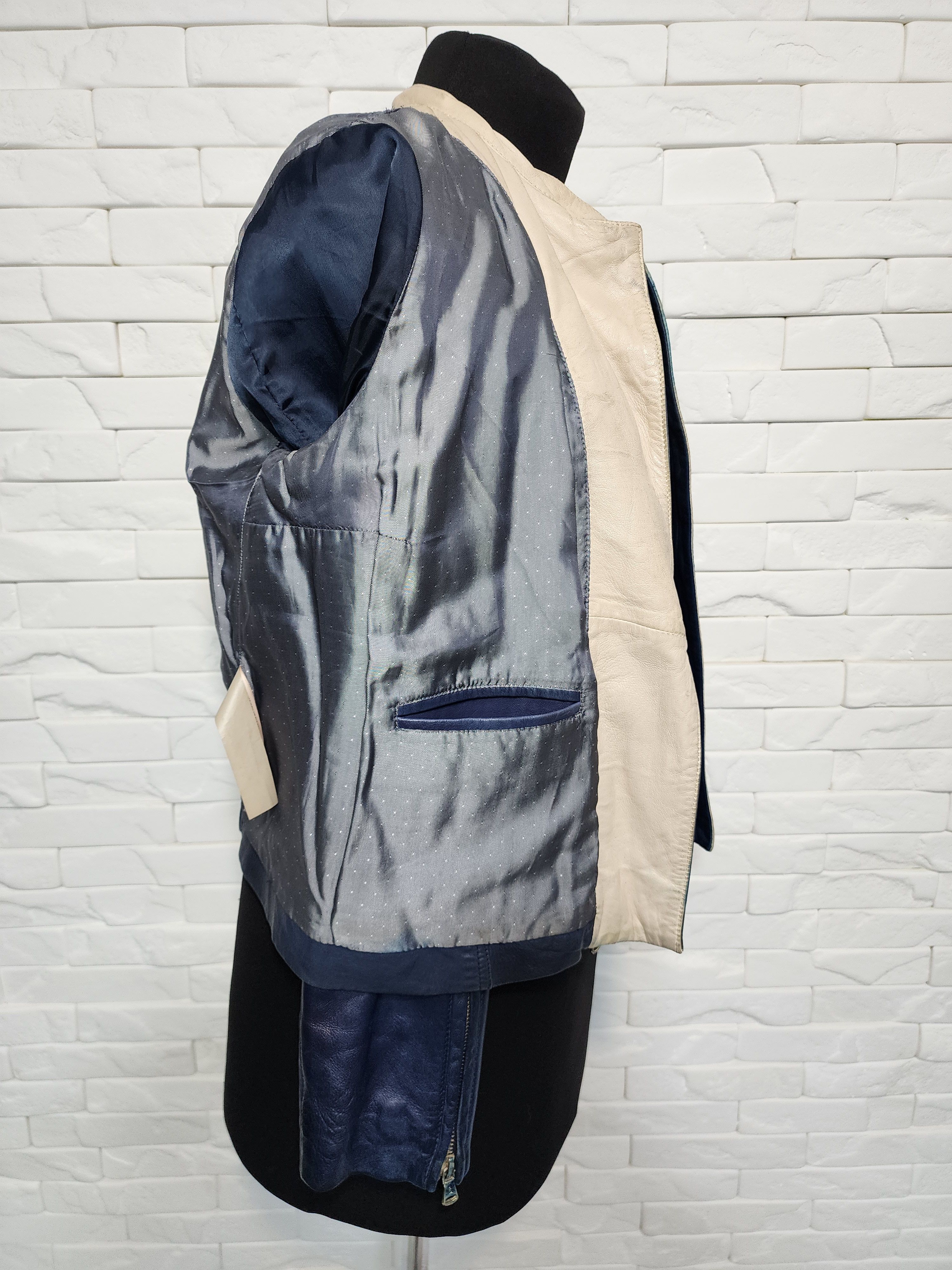 Designer Women's blue leather jacket. Size L / US 10 / IT 46 - 10 Thumbnail
