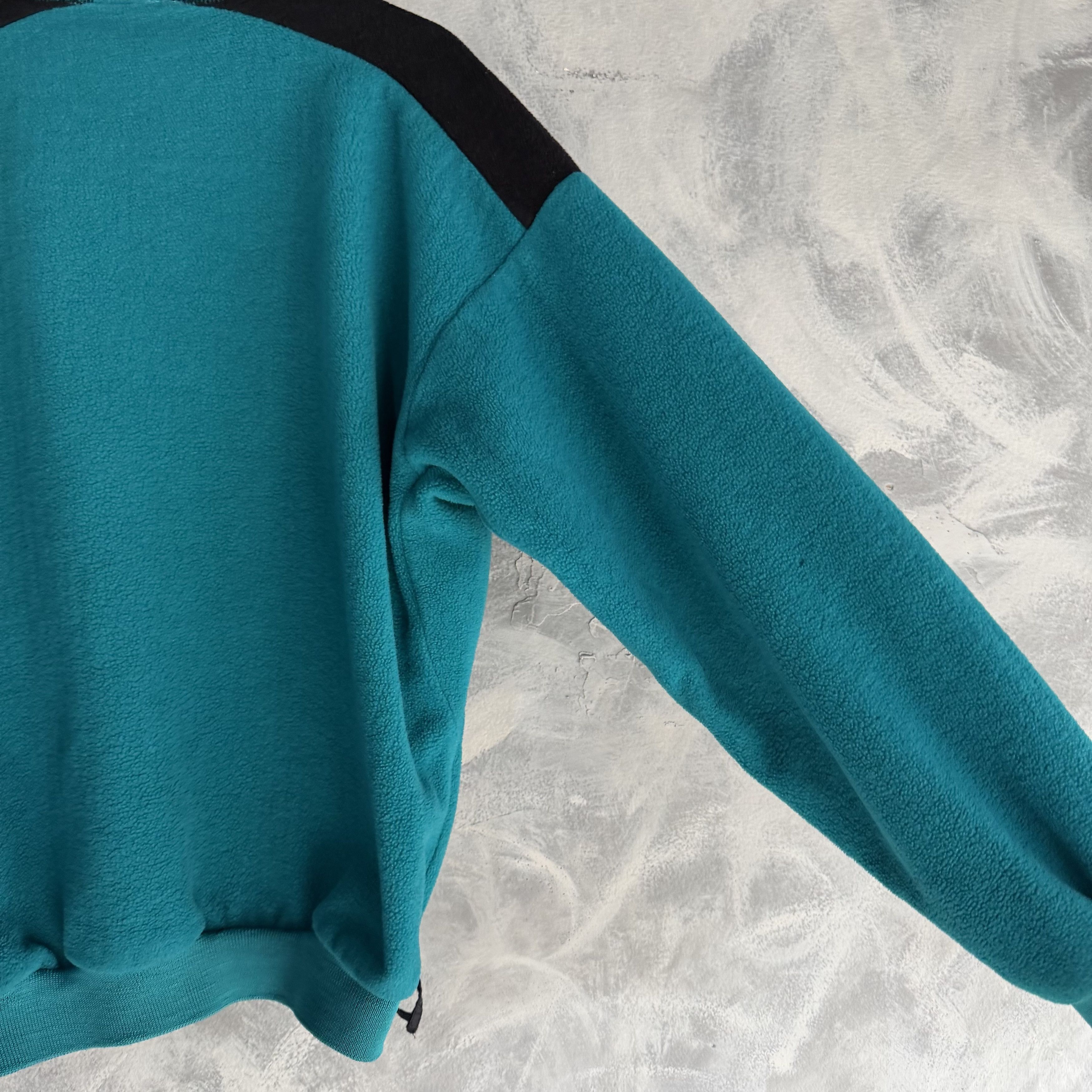 Columbia Vtg Columbia Full Zip Fleece Jacket Aztec USA Radial Sleeve Size US L / EU 52-54 / 3 - 7 Thumbnail
