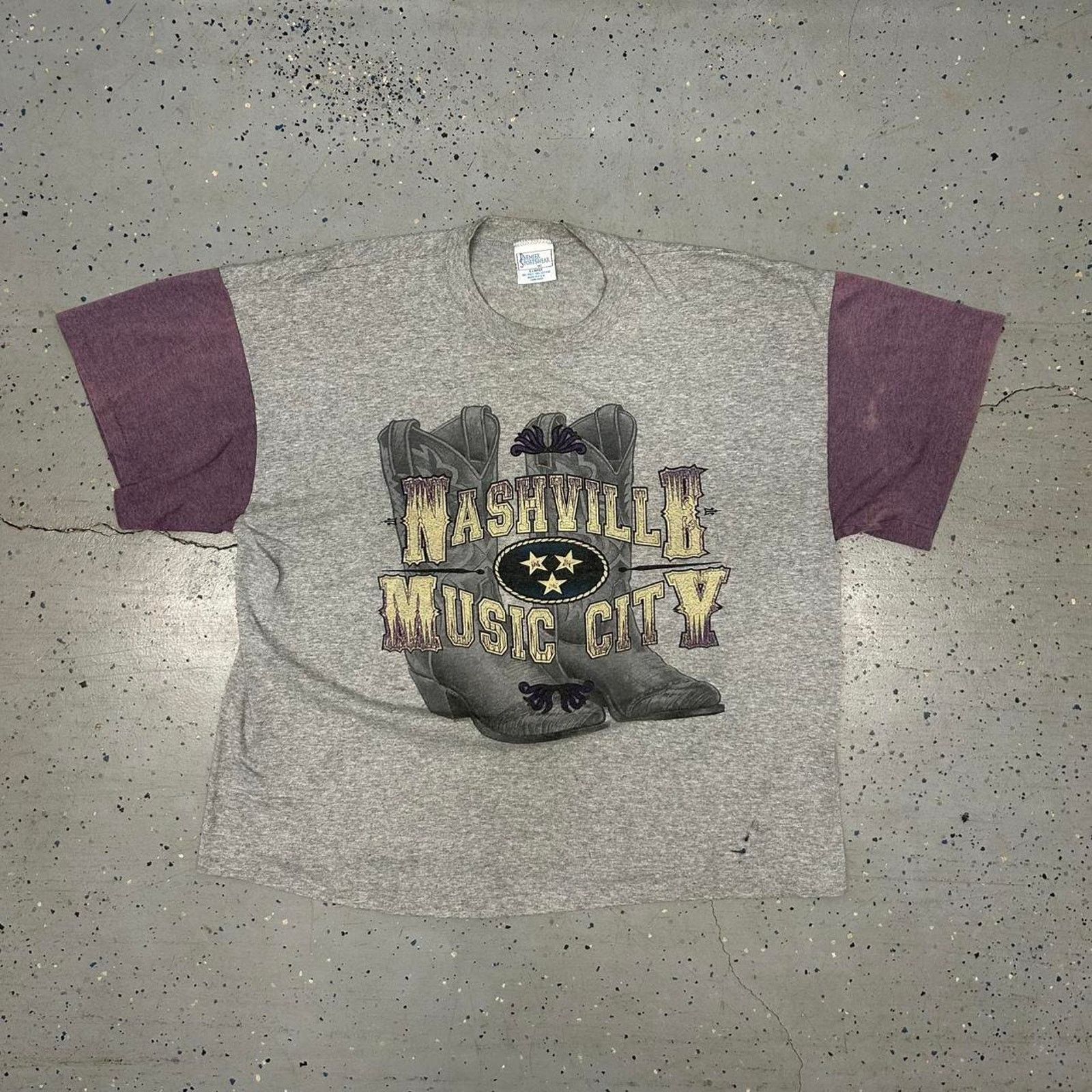 Other VTG 90s Grey and burgundy Nashville Music City tee Size XL / US 12-14 / IT 48-50 - 1 Thumbnail