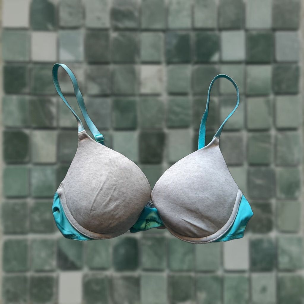 Victoria's Secret Victo ria's Secret Padded Bra 32 A Gray Blue Womens Size ONE SIZE - 1 Thumbnail