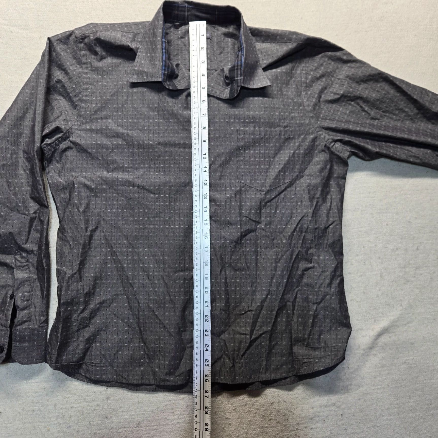 Van Heusen VINTAGE Van Heusen Shirt Gray Pattern Long Sleeve Adult XL Cotton Button-Up 17 17.5 Mens Size US XL / EU 56 / 4 - 6 Thumbnail