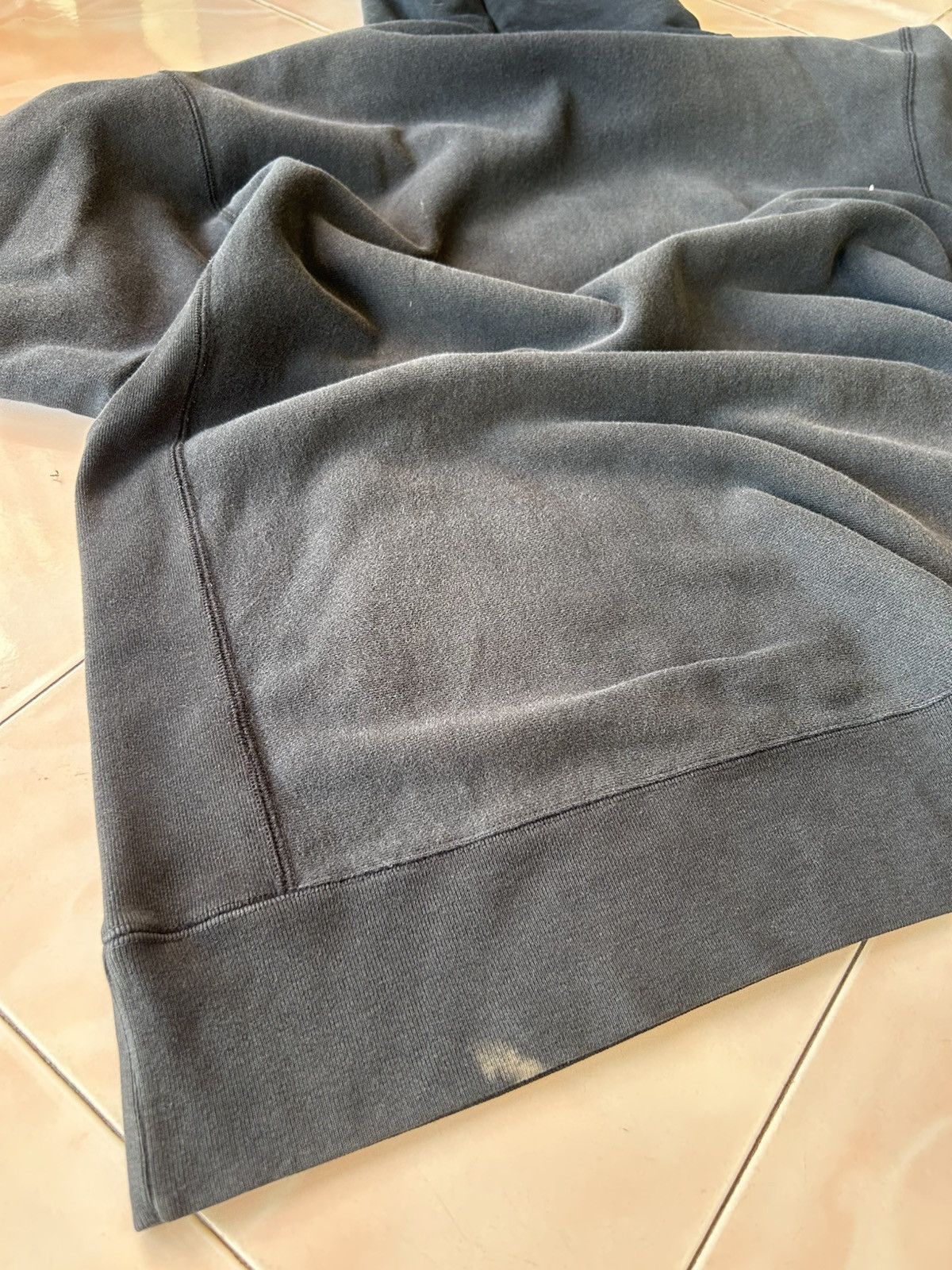 Bape × Futura Vintage A Bathing Ape X Futura Pull Over Hoodie Size US L / EU 52-54 / 3 - 14 Thumbnail