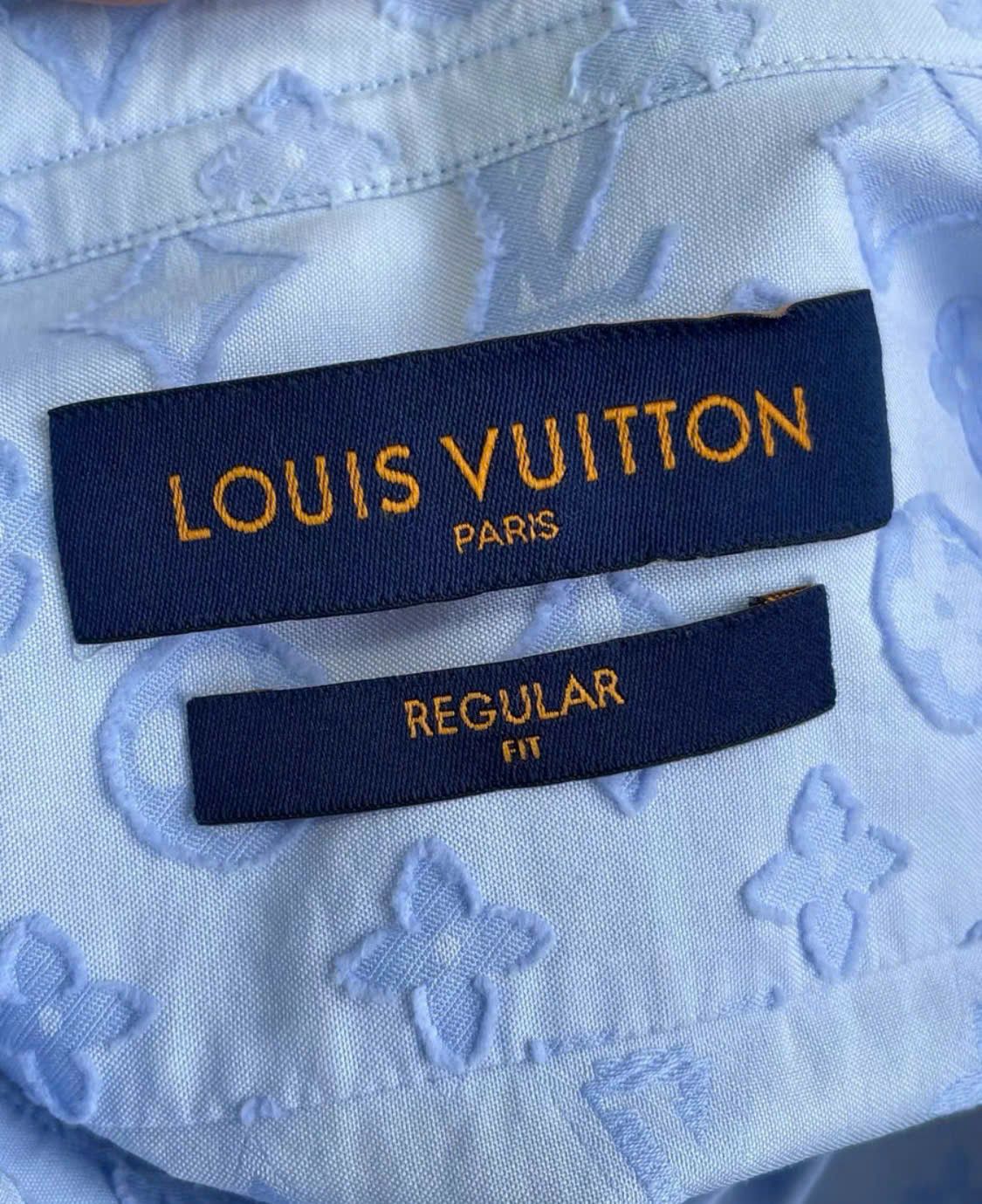 Louis Vuitton LOUIS VUITTON SHIRT Size US M / EU 48-50 / 2 - 6 Thumbnail
