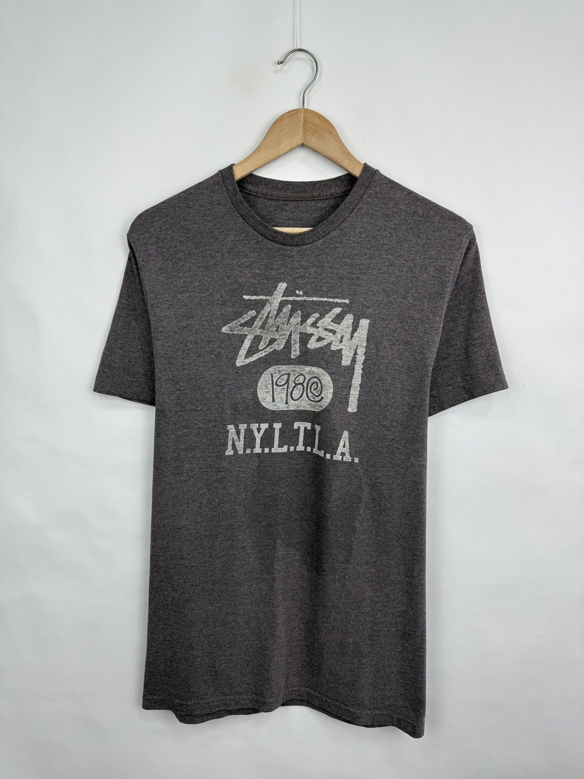 Stussy × Vintage 🇺🇸 Vintage Y2K Stussy 1980 NYLTLA T-Shirt Rare Hype Retro Size US S / EU 44-46 / 1 - 3 Thumbnail